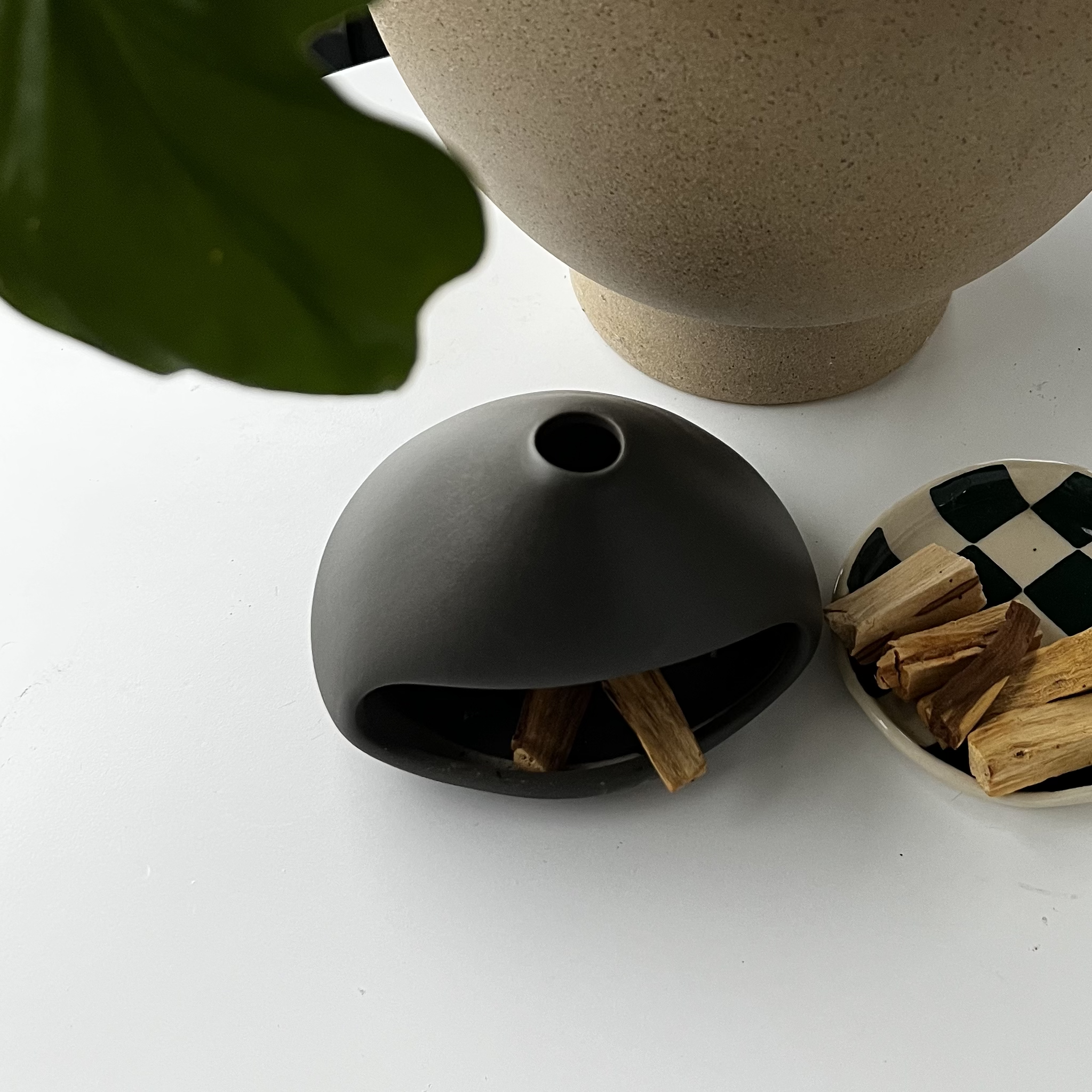 Shen Hut Incense Burner