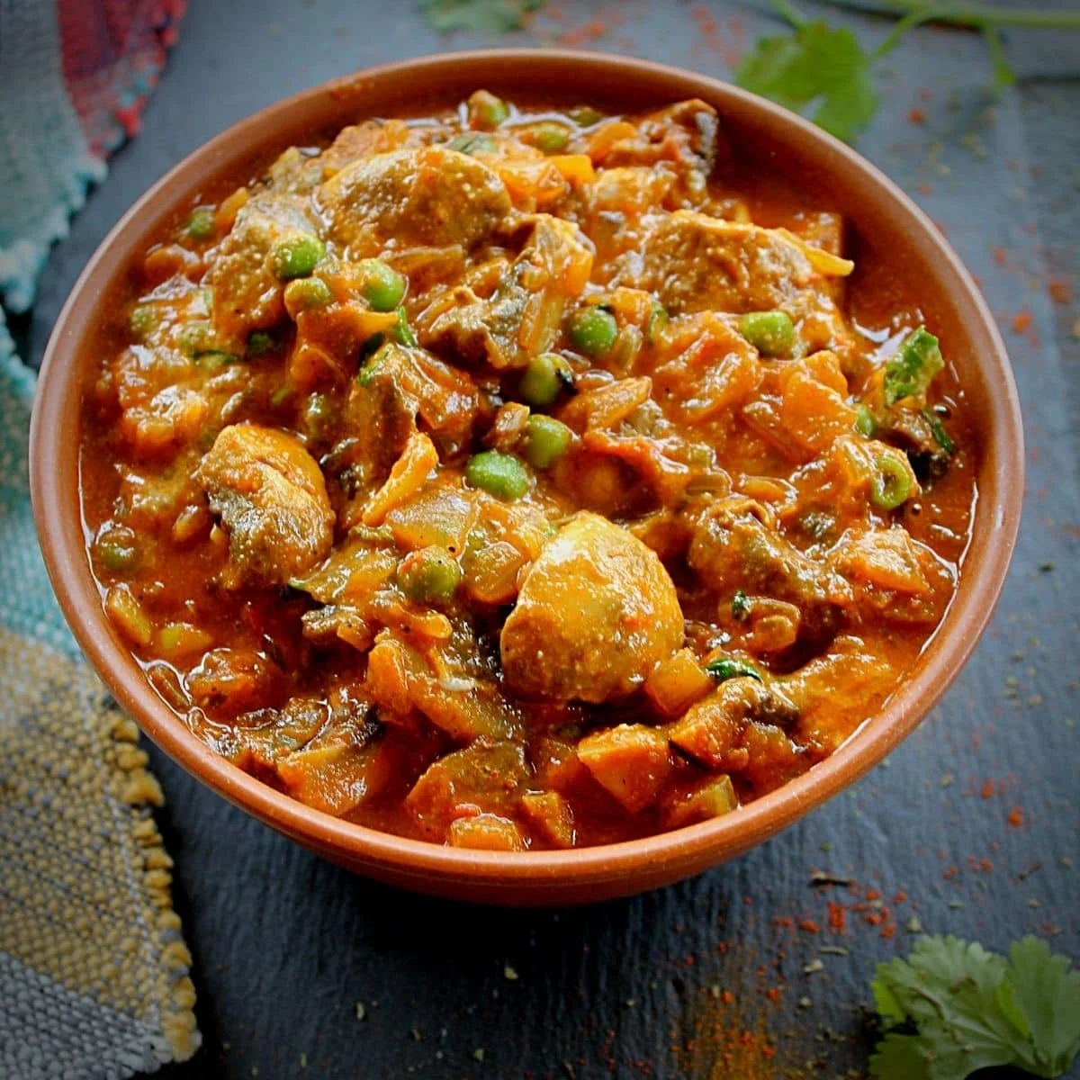 mushroom-curry-mushroom-masala.jpg