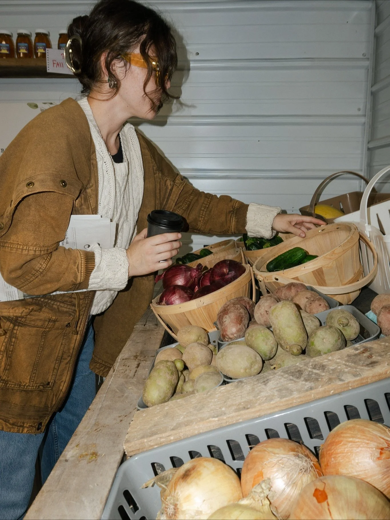 🛒 meal prep 🛒

You know&hellip;just grabbing the essentials 💅🏻 
✔️ Onions
✔️ Pototaoes
✔️ Pearl
