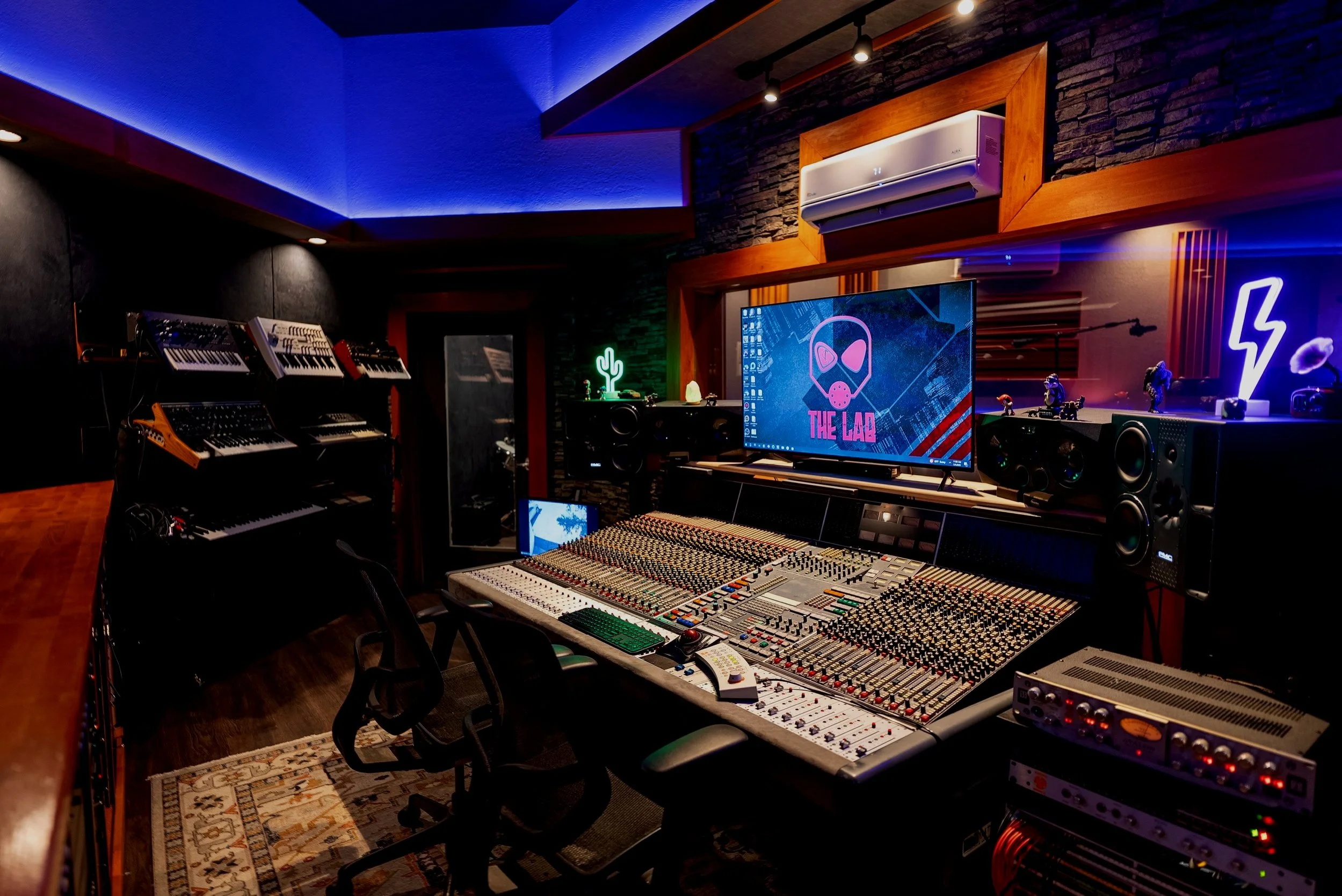 Studio A - Flagship Studio Room — The Lab Studios
