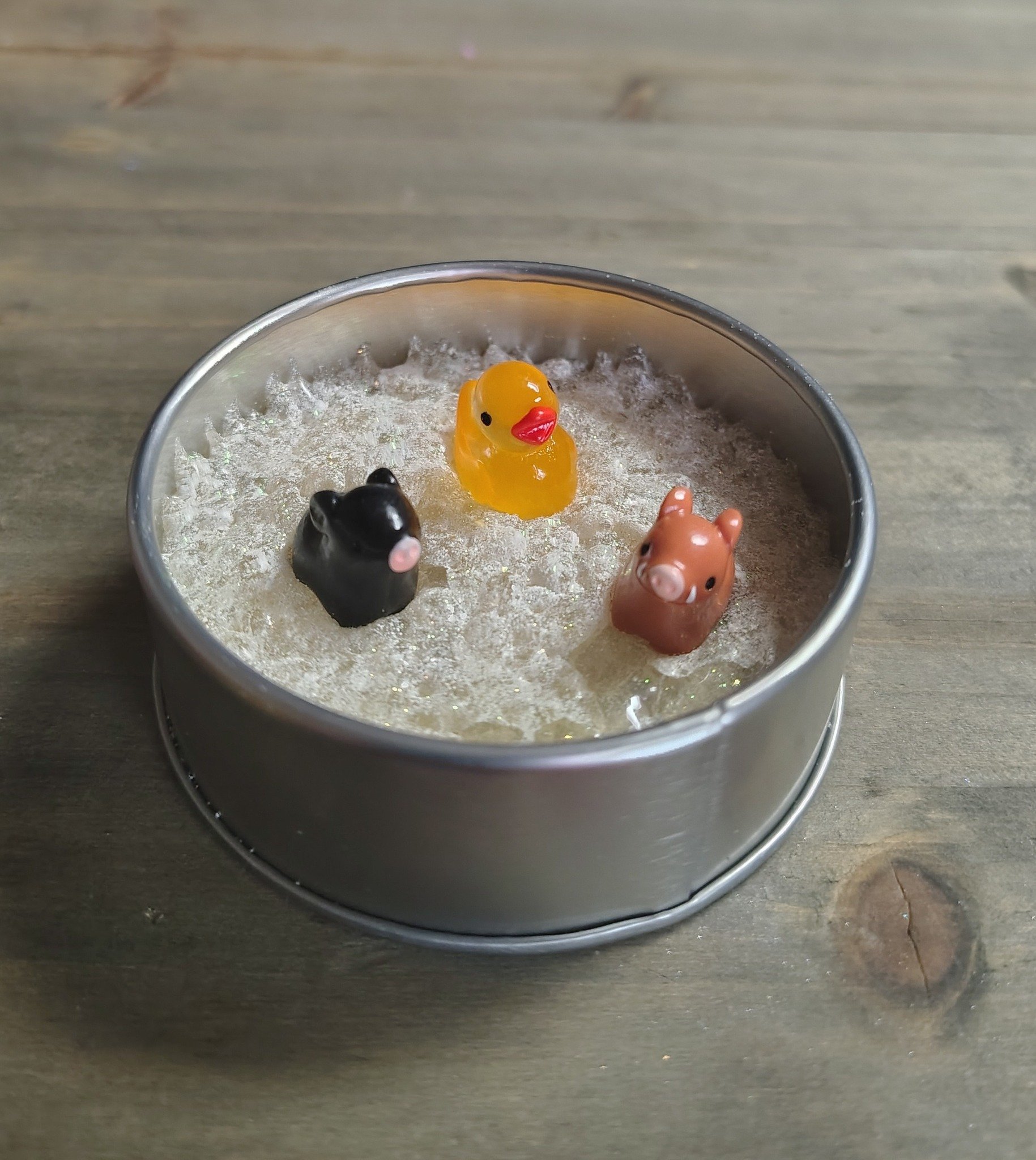 Pig Suds Bucket