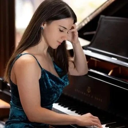 Le Petit Parisien Supper Club