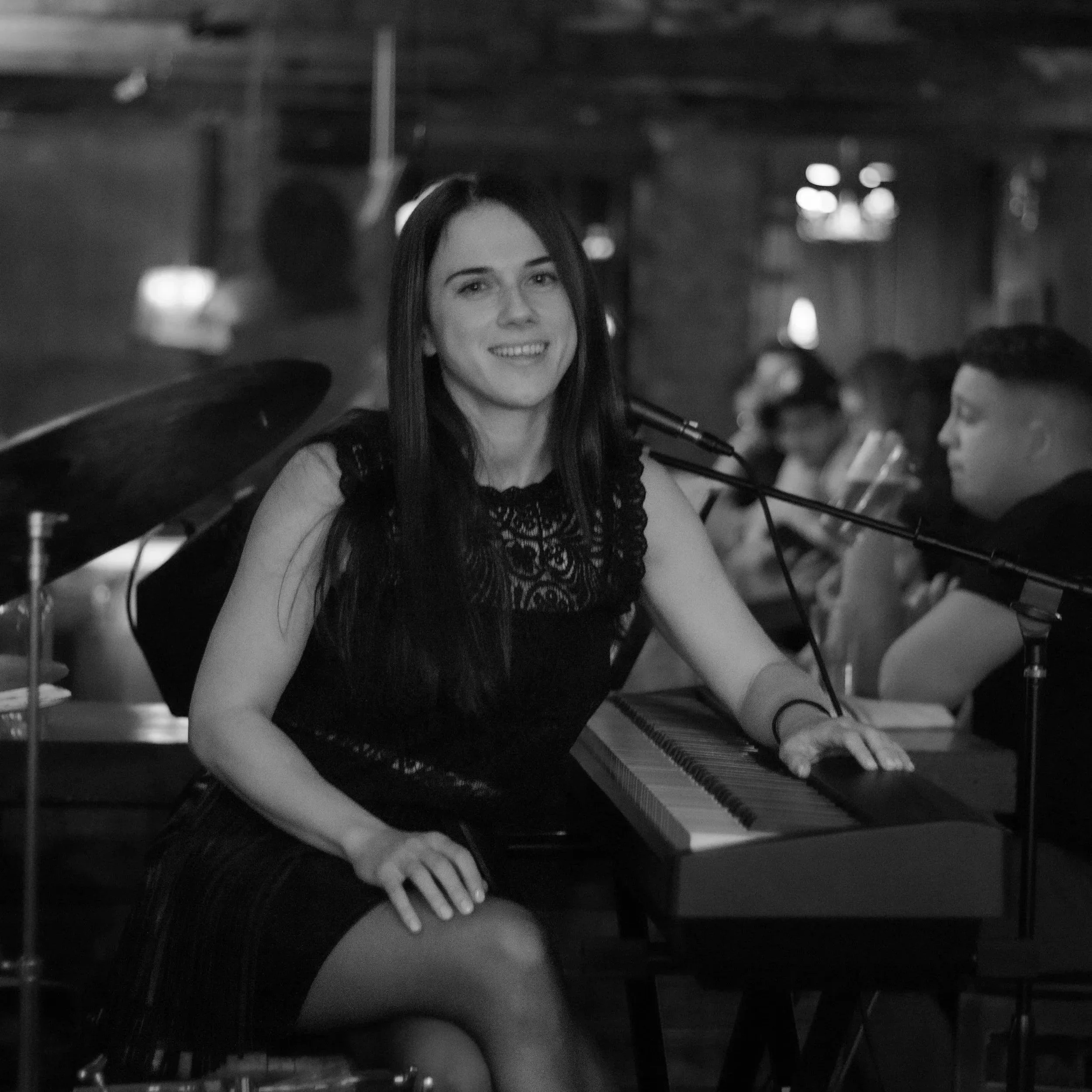 Le Petit Parisien Supper Club  