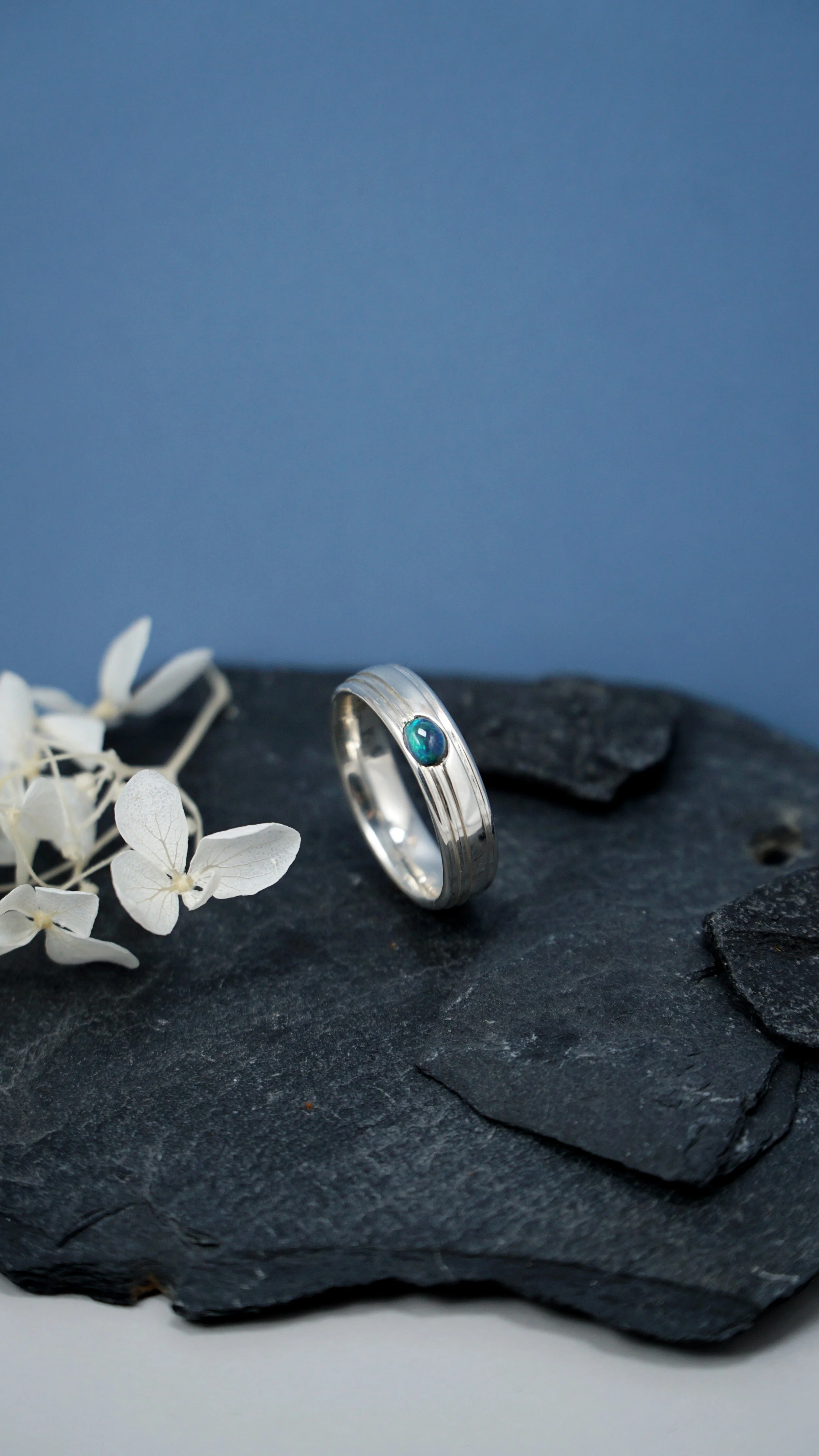 ring_silber_opal_minimal.JPG
