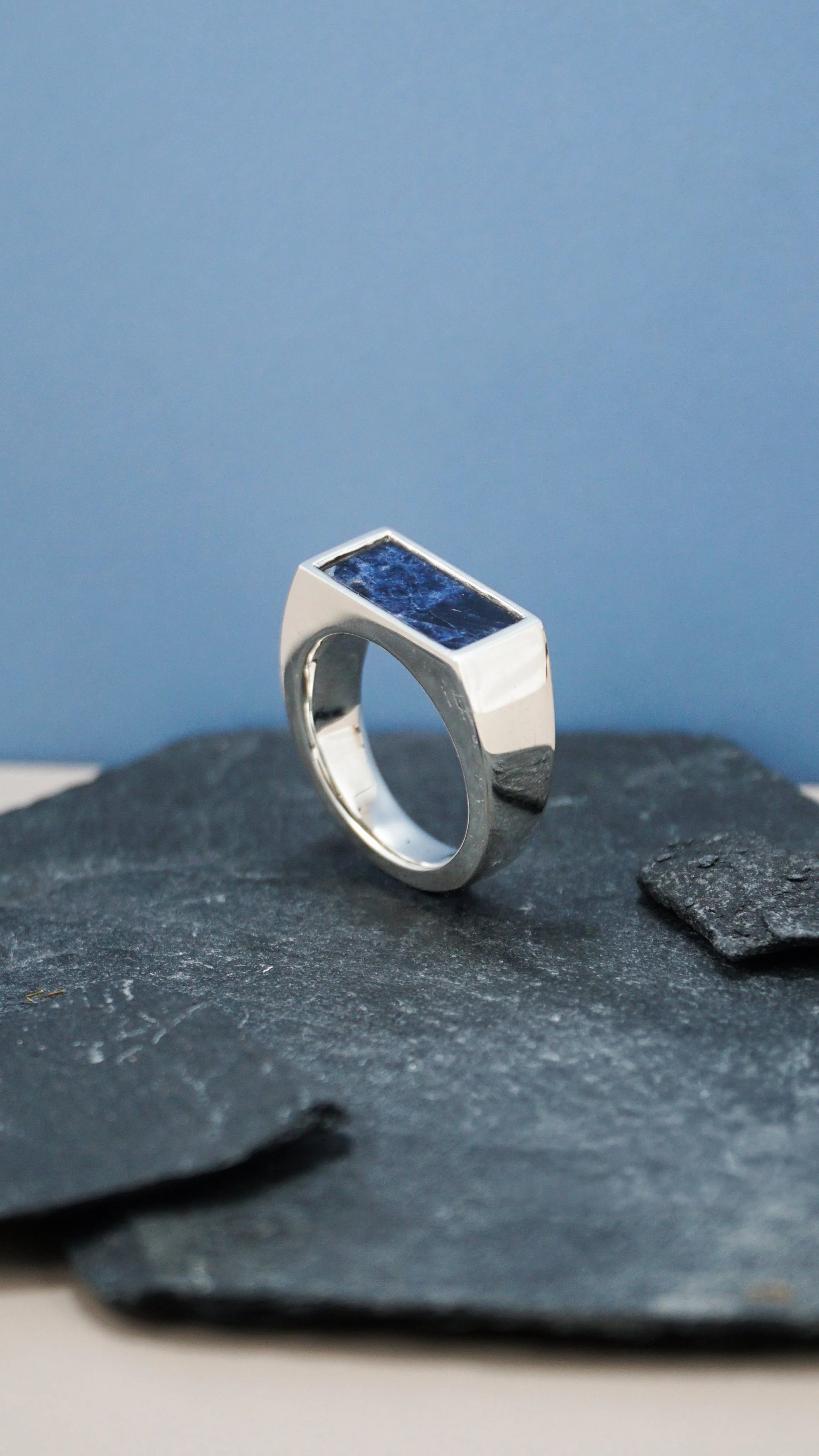 ring_silber_sodalit_sigel.JPG