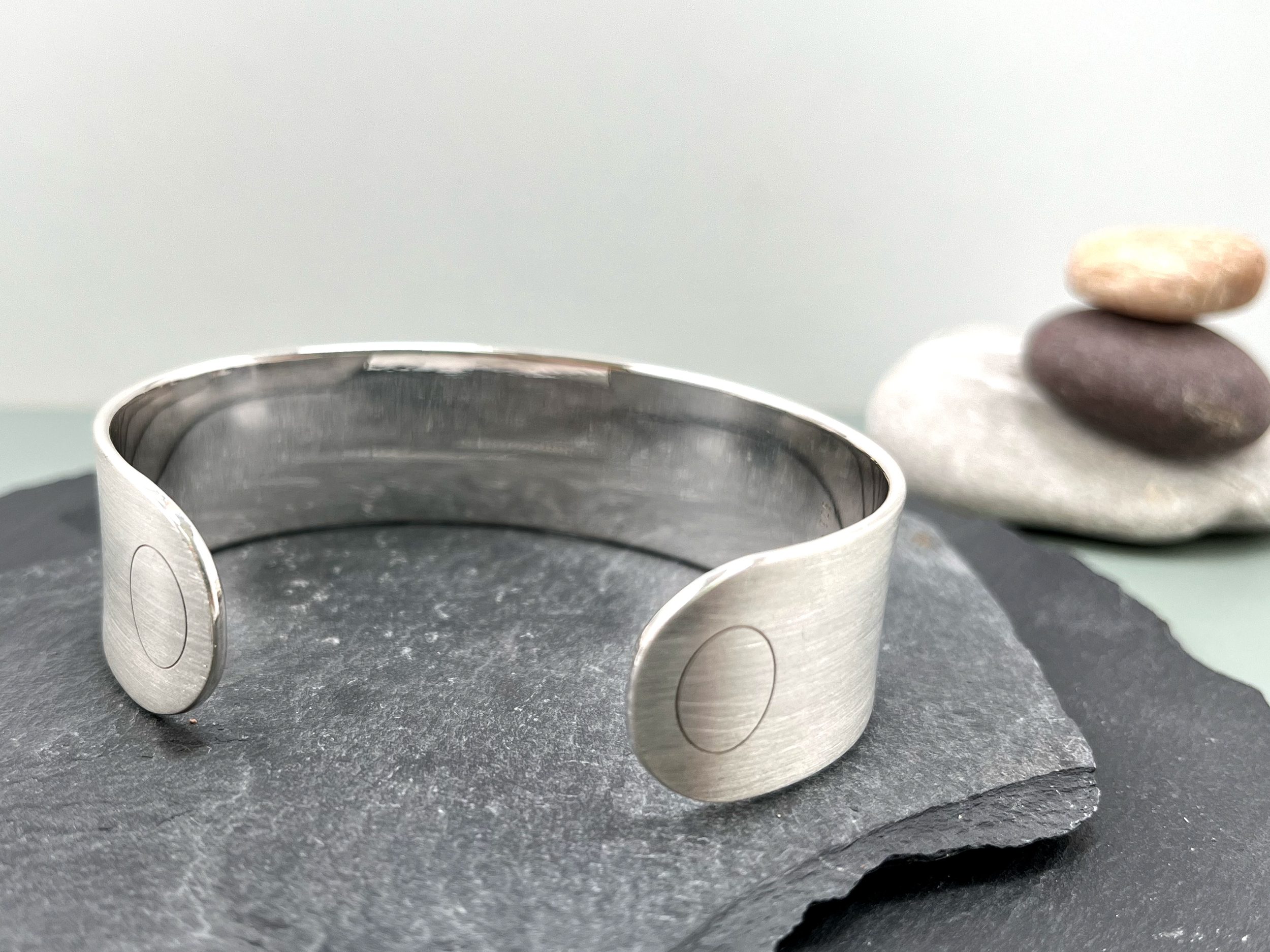 armband_silber_minimal_1.png
