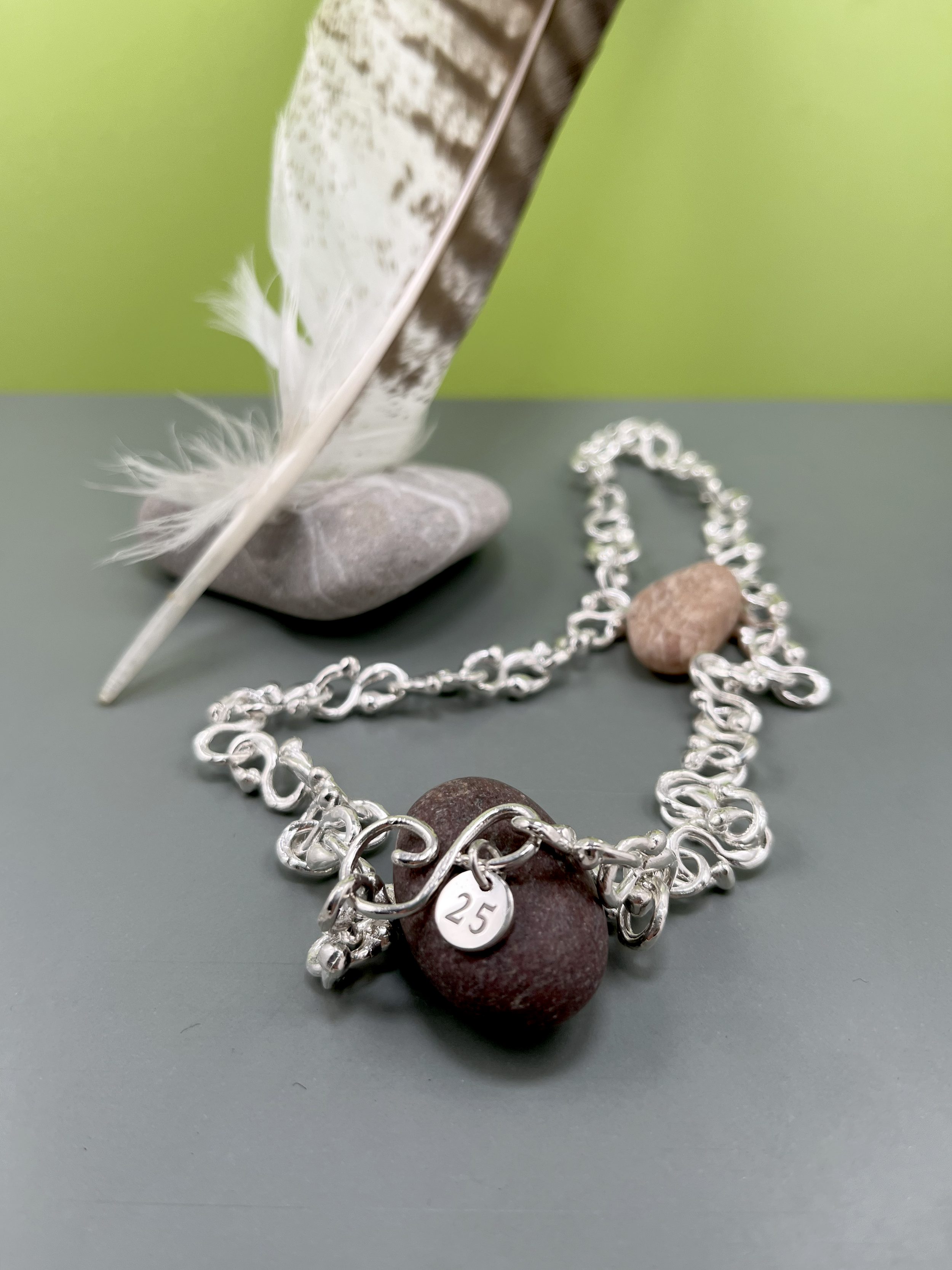 armband_kette_silber_charms_.png