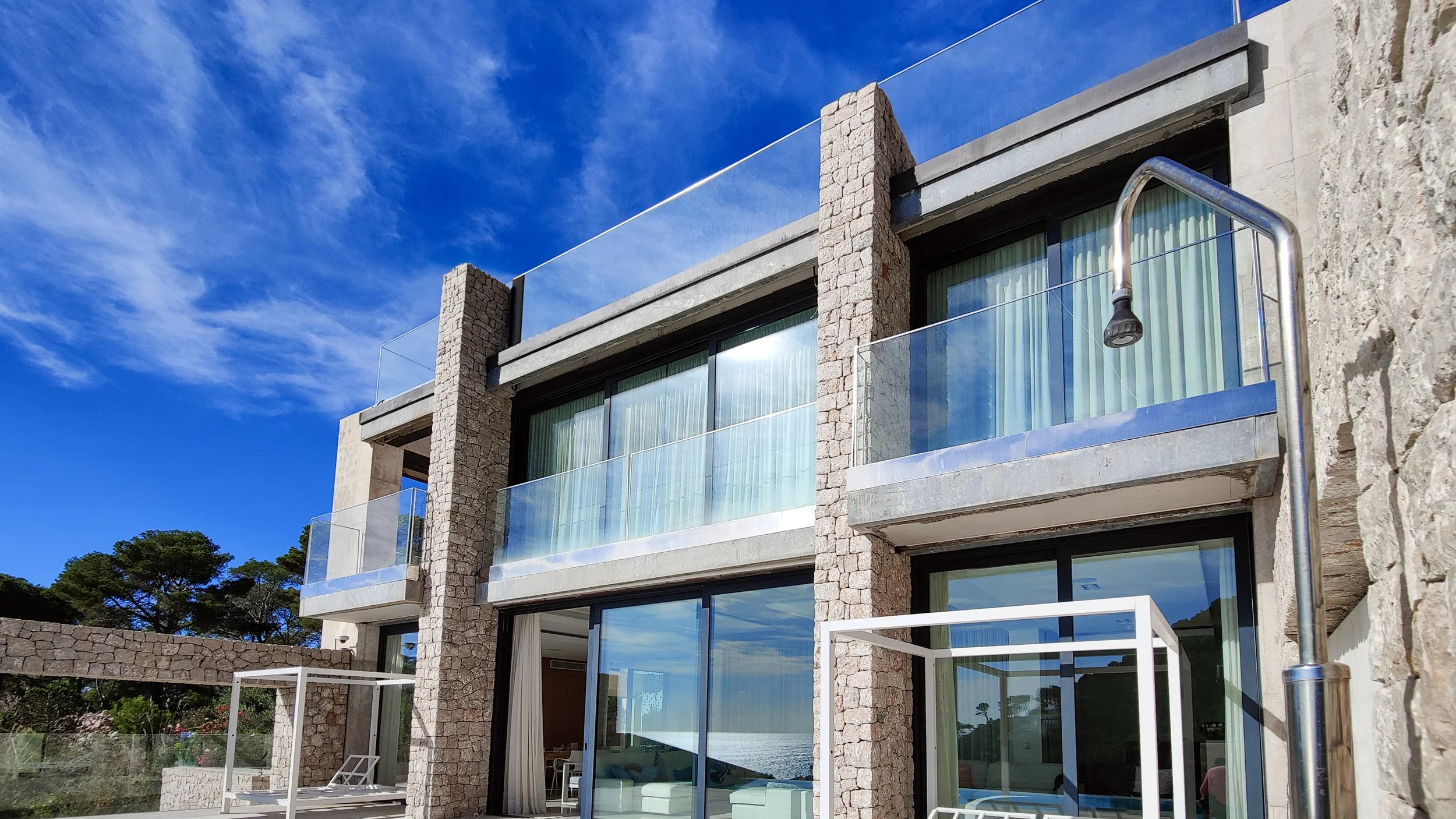 maximize natural light