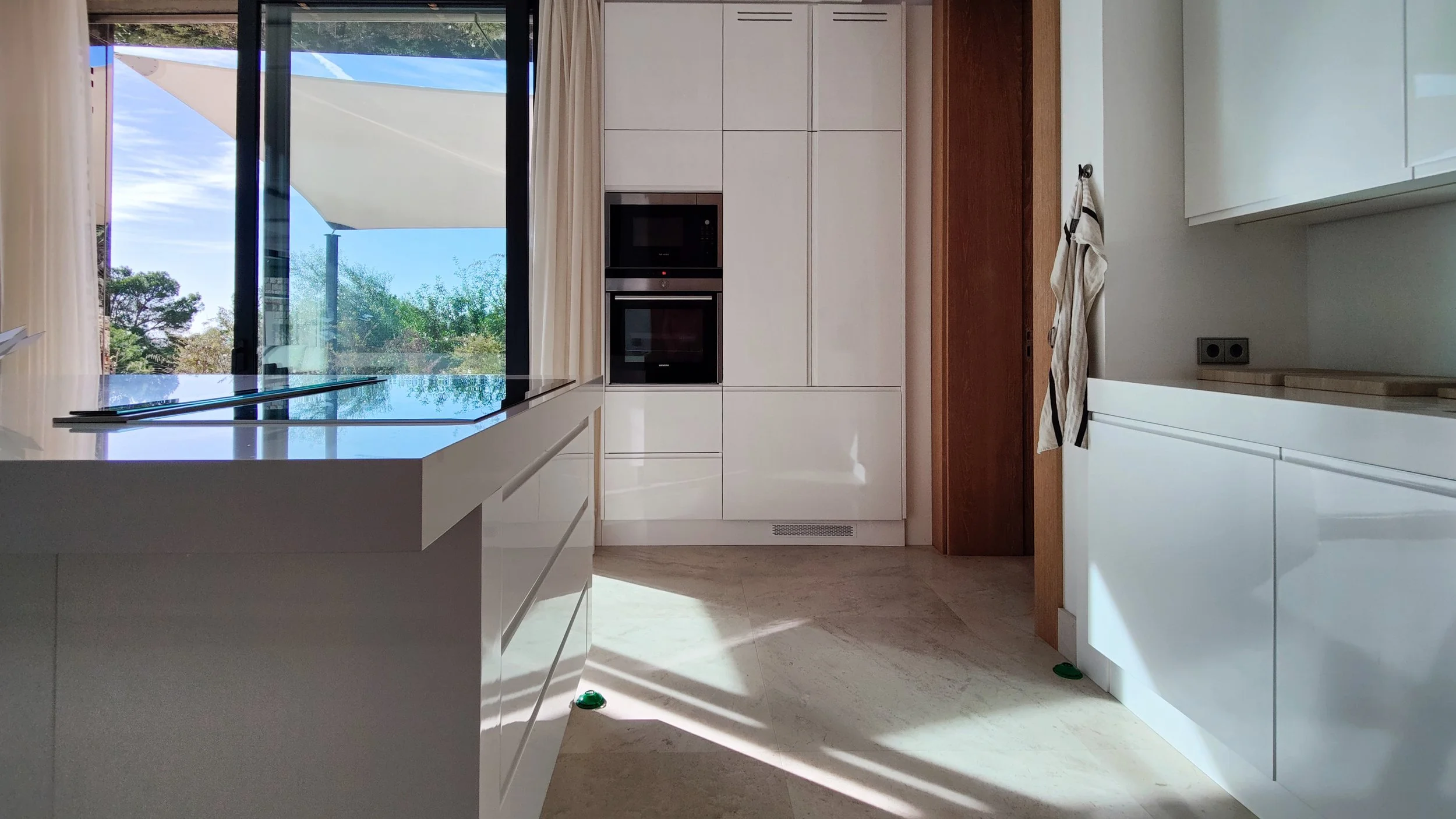 lots of kitchen