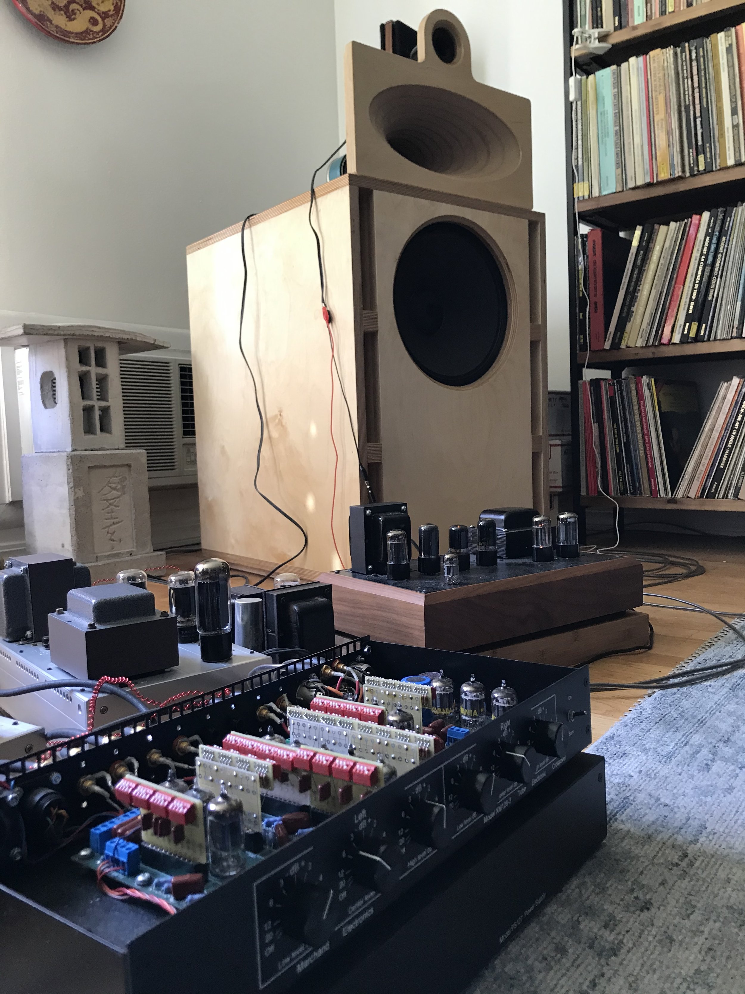 Vintage reproduction and custom-built speaker cabinets — Bobland