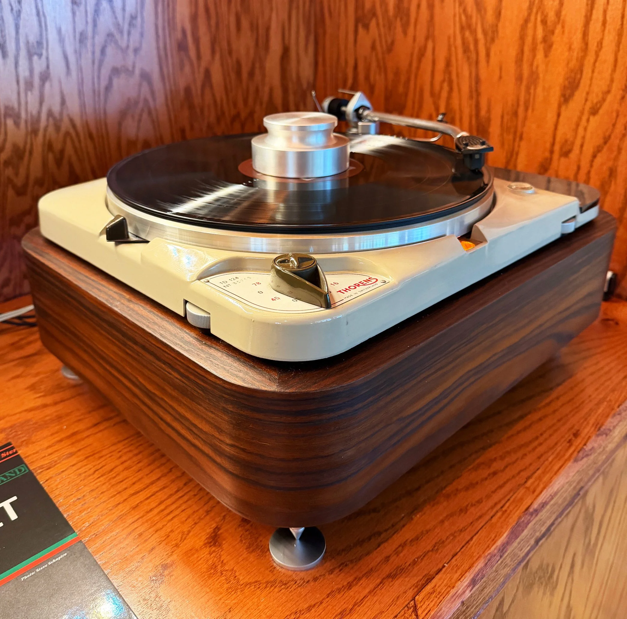 Thorens TD-124
