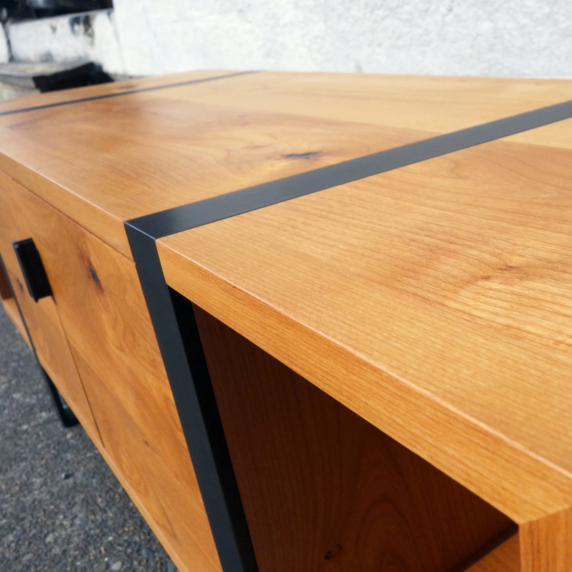 Alder & steel audio console