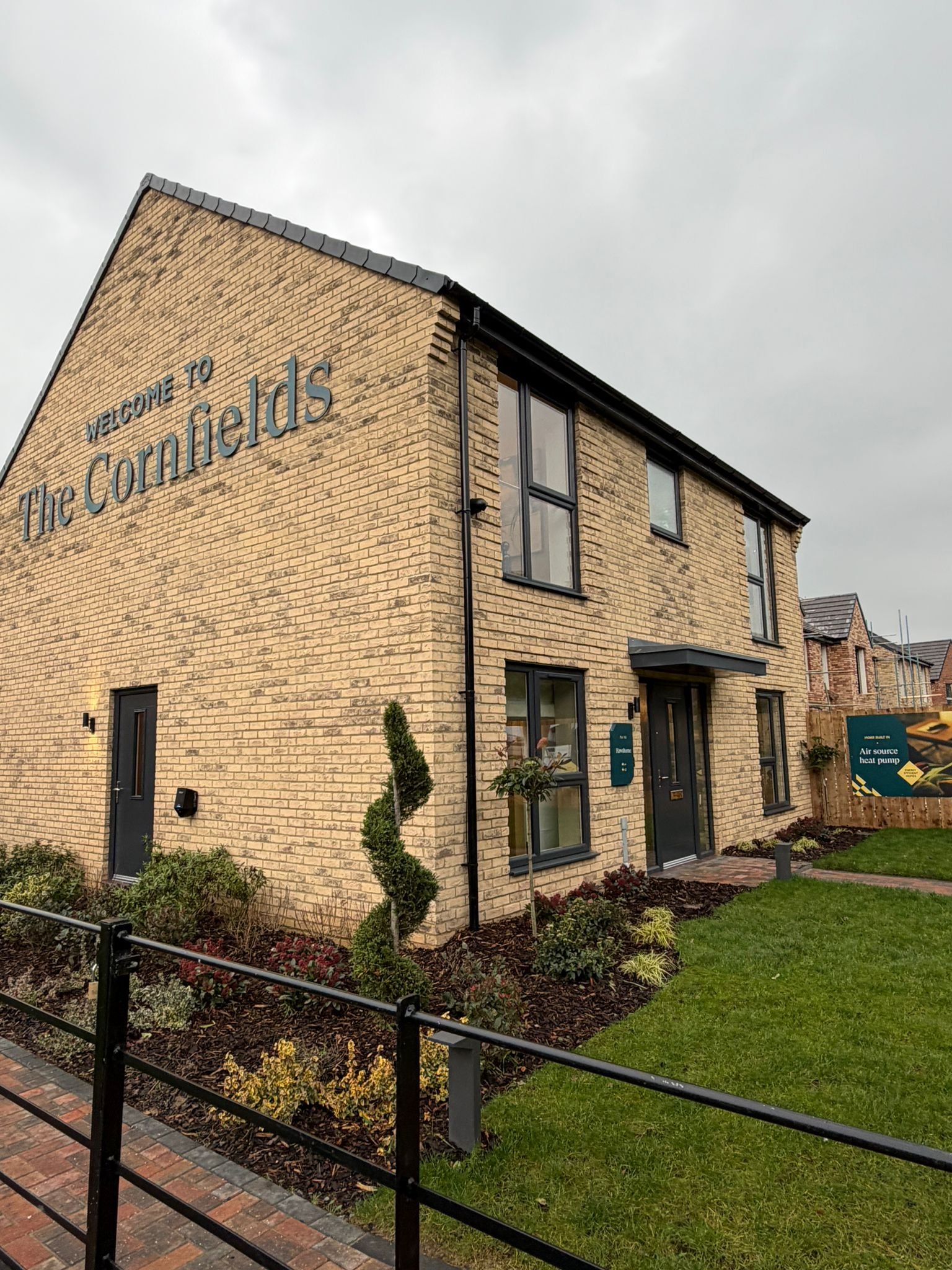 WhatsApp Image 2026-01-23 at 08.26.34 (8).jpeg