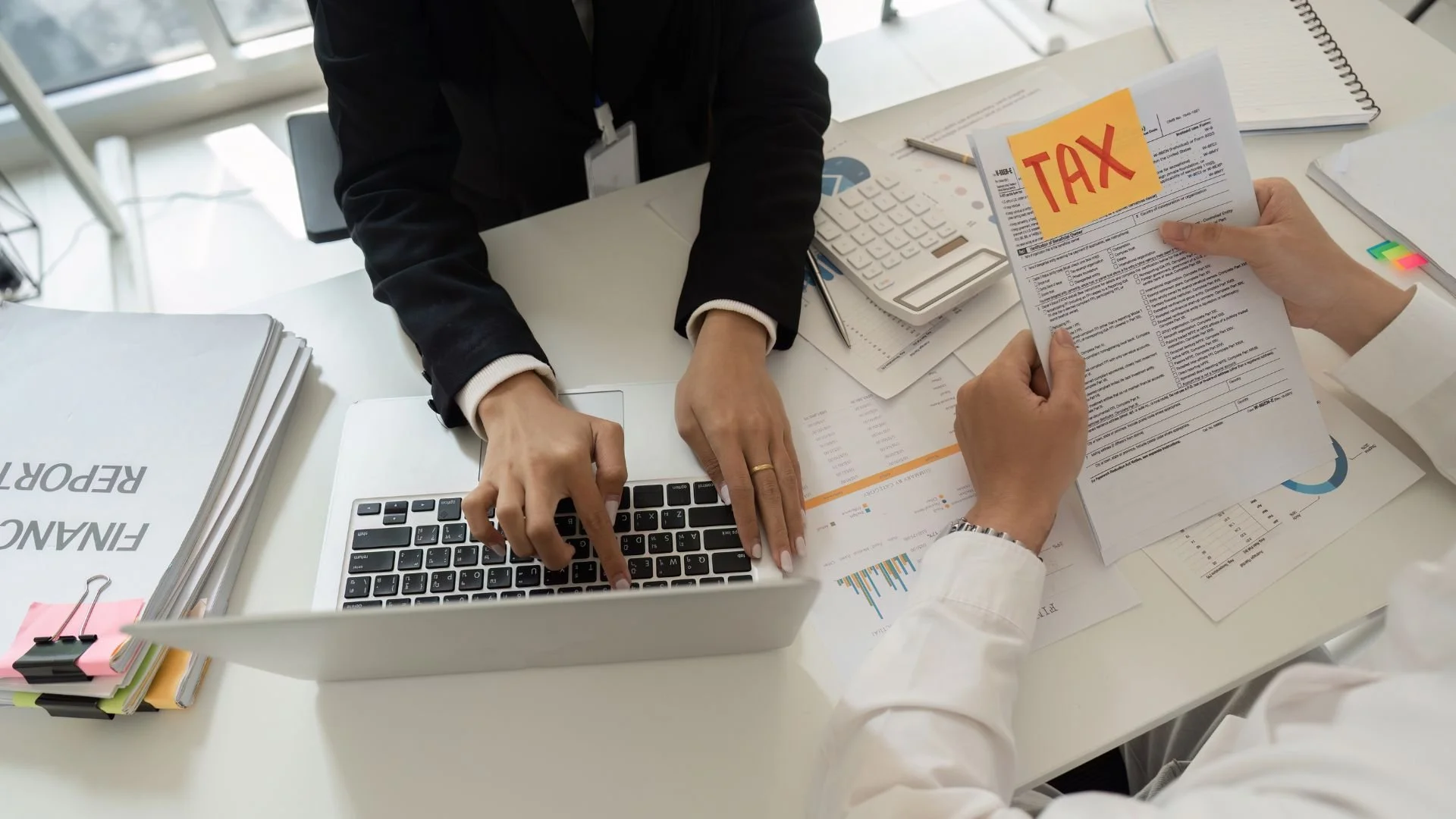 Hiring a Tax Professional Pros and Cons: Make the Right Money Move Today