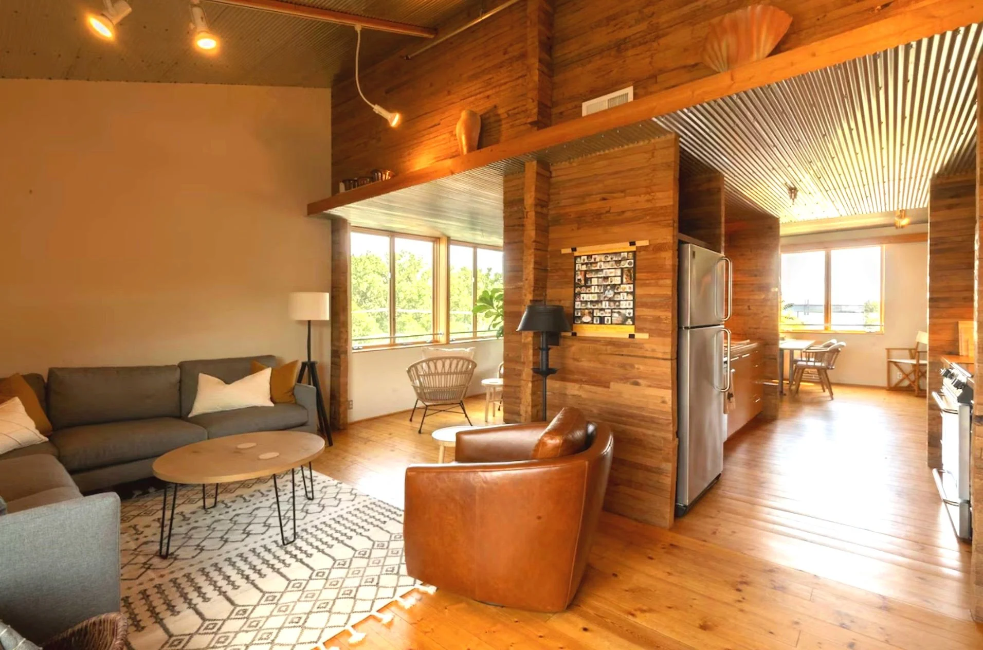 South Bin, Stillwater