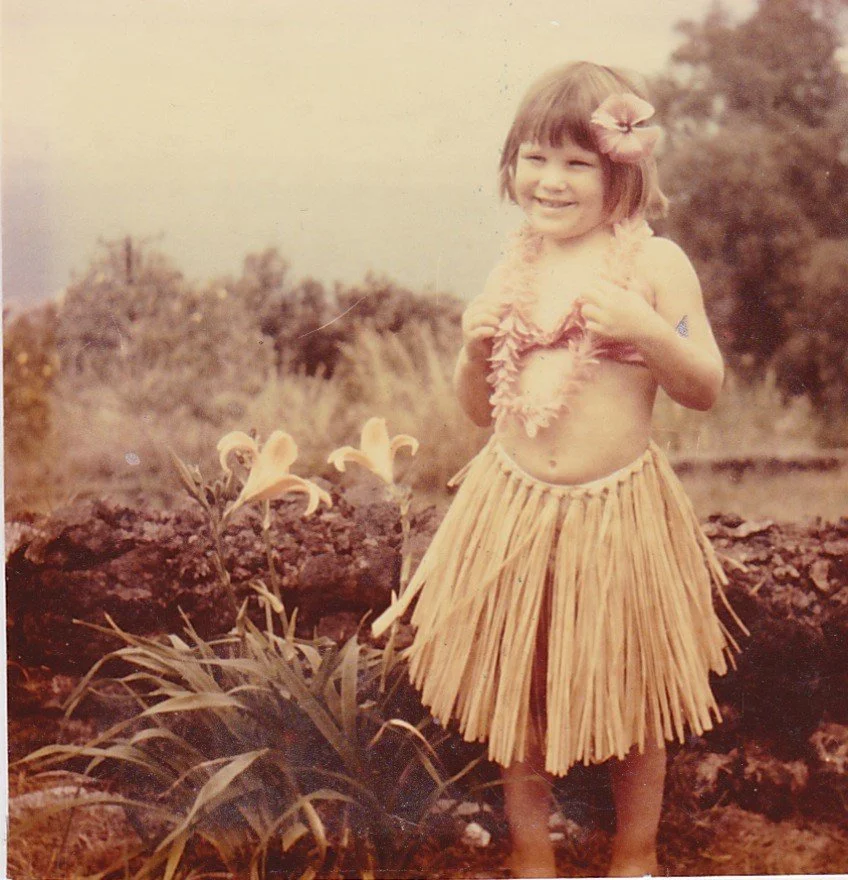 Lisa in grass skirt 1967