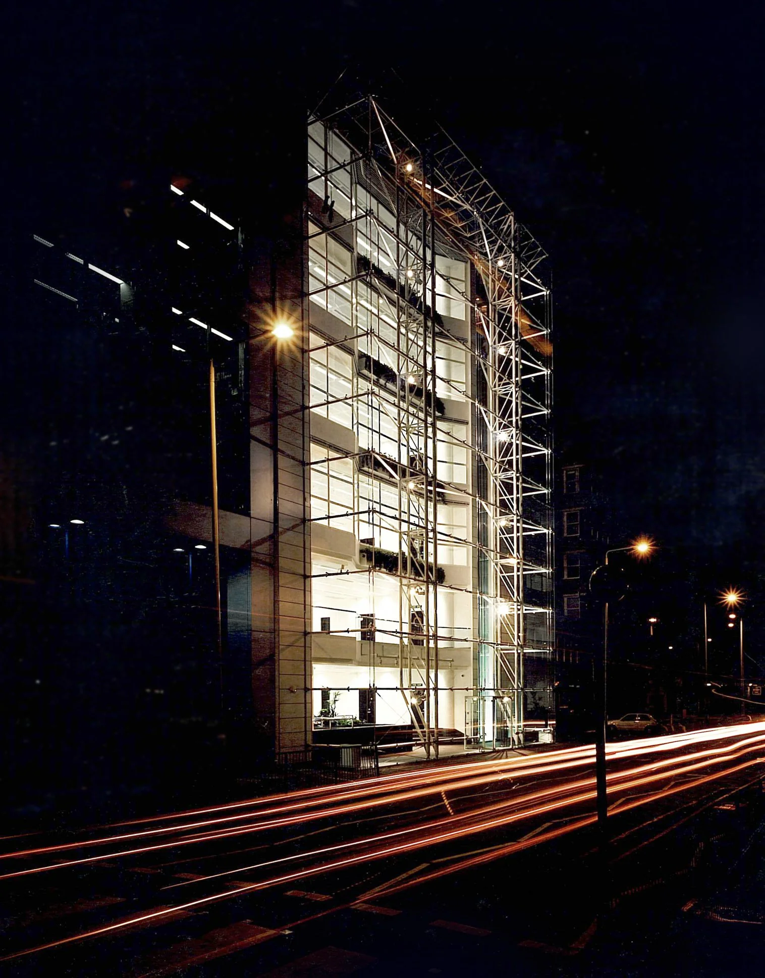 01 Mansell Street - Hero EDIT 2.jpg