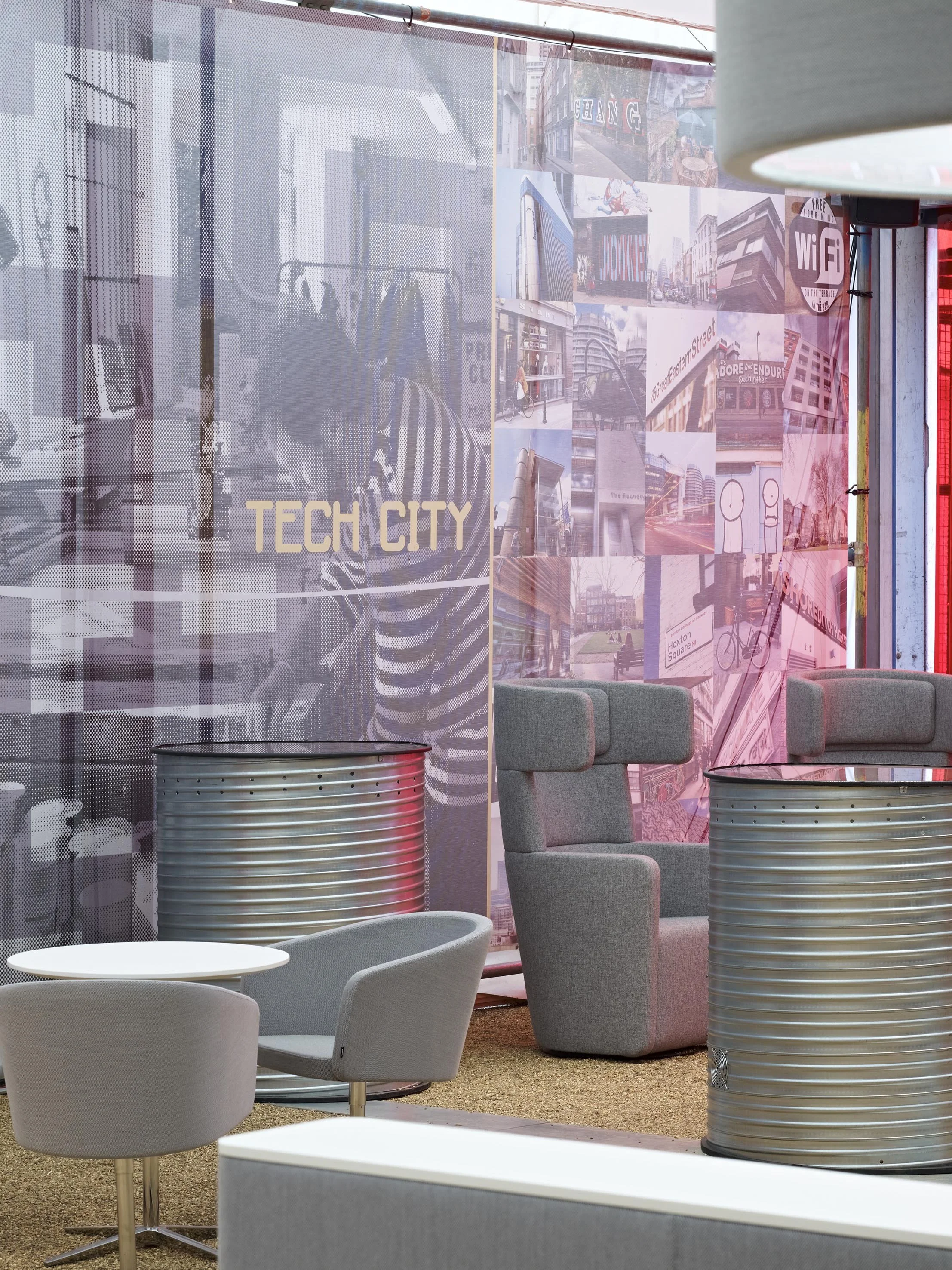 120521 Bene Hackney House 061.jpg