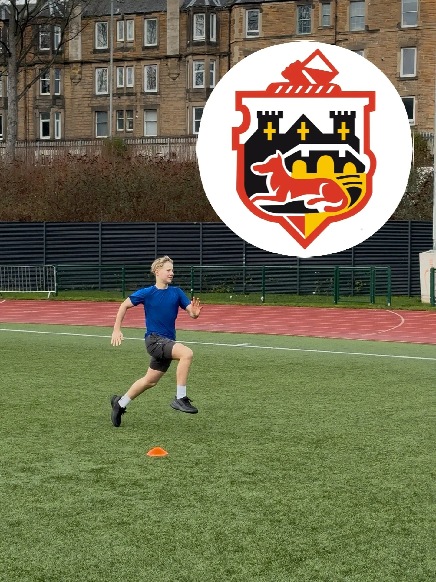 Better running mechanics = better results. It&rsquo;s not just about running more&hellip; it&rsquo;s about running smarter.

Benefits of improving your running form:
✅ Increased efficiency (run faster with less effort)
✅ Reduced injury risk
✅ Better 