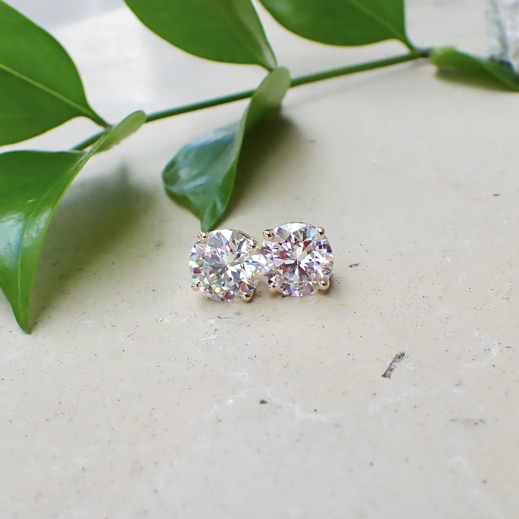 14k Yellow Gold Stud Earrings with 4.02 carats of Lab Grown Diamond - $3770  (2.01 carat Round Brilliant Cut Lab Grown Diamond with Clarity Grade VVS2 and Color Grade F with IGI Report: LG762577815)   (2.01 carat Round Brilliant Cut Lab Grown Diamond