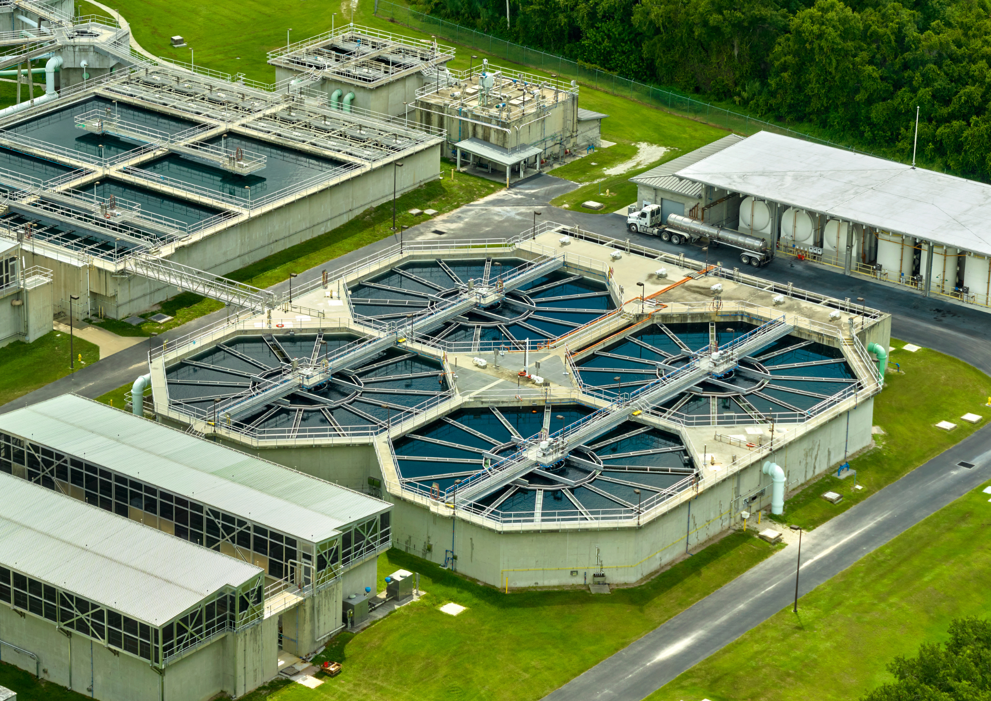 RO Concentrate Disposal During Data Center Construction: Sewer, Haul-Off, or Containment?