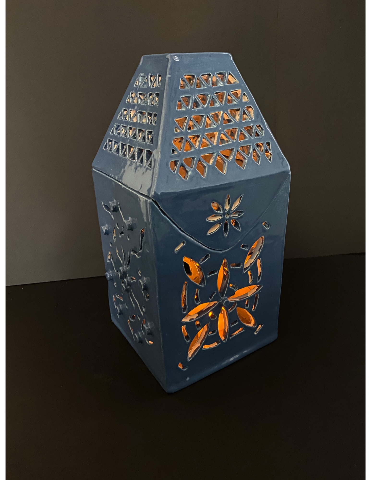 Midnight Looking Glass