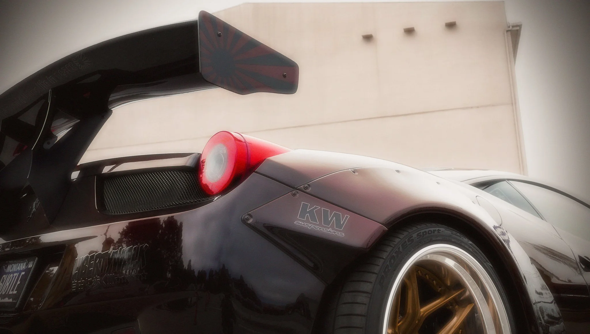 Liberty Walk Ferrari 458