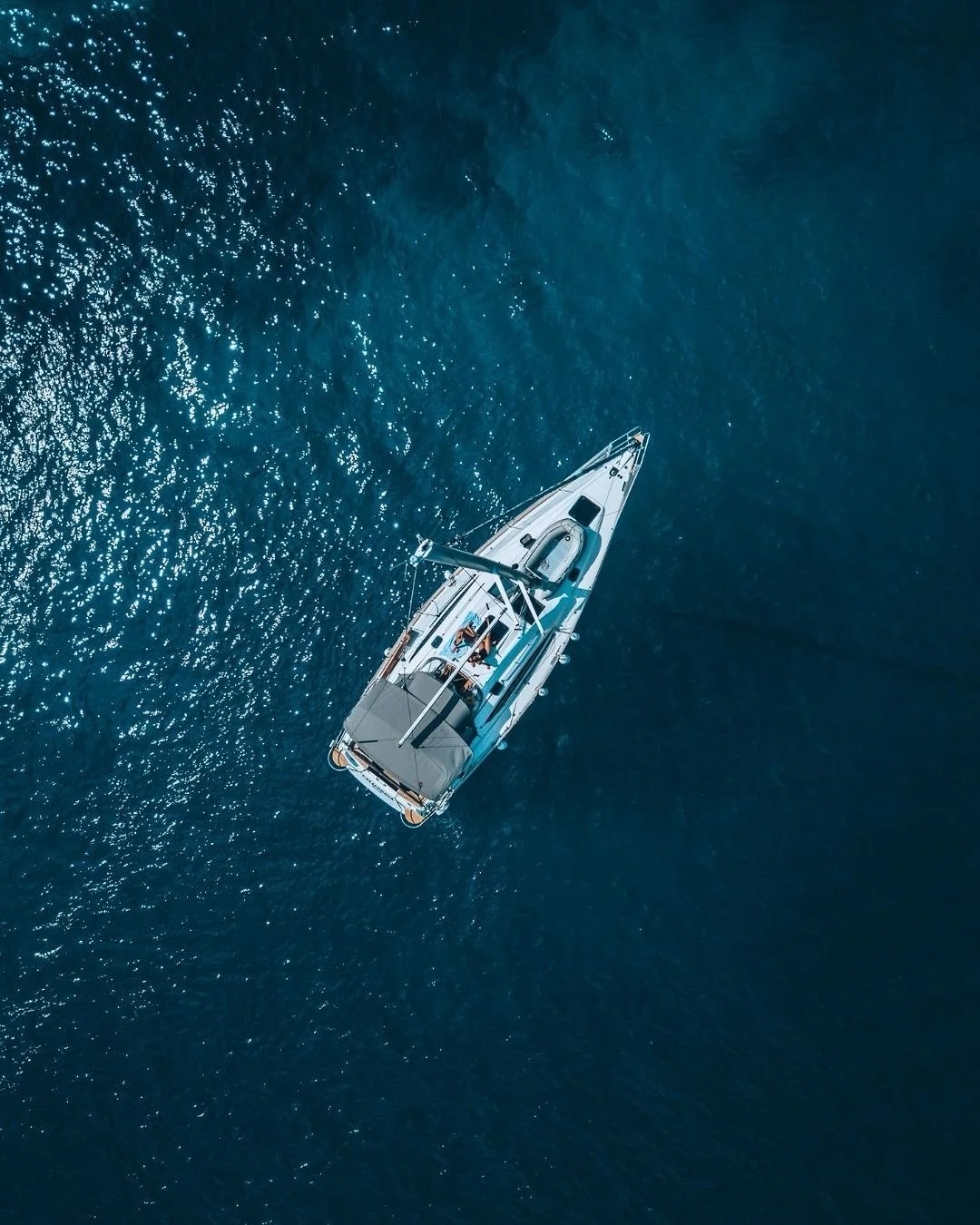 Anchored by the sea, Moorings is a celebration of refined taste. Where every dish is crafted with precision and every glass raised to the horizon.

#MooringsMoments #seasidedining #seaview #astirmarina