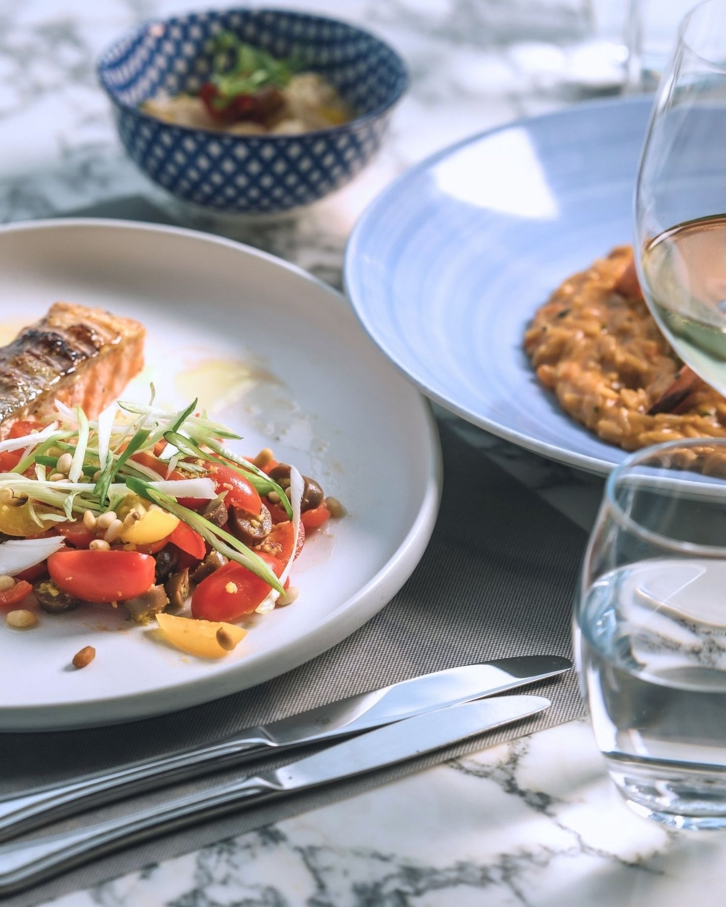 A table set by the water, where every dish carries the warmth of the Mediterranean.

#moorings #mooringsmoments #athenianrivera #astirmarina
