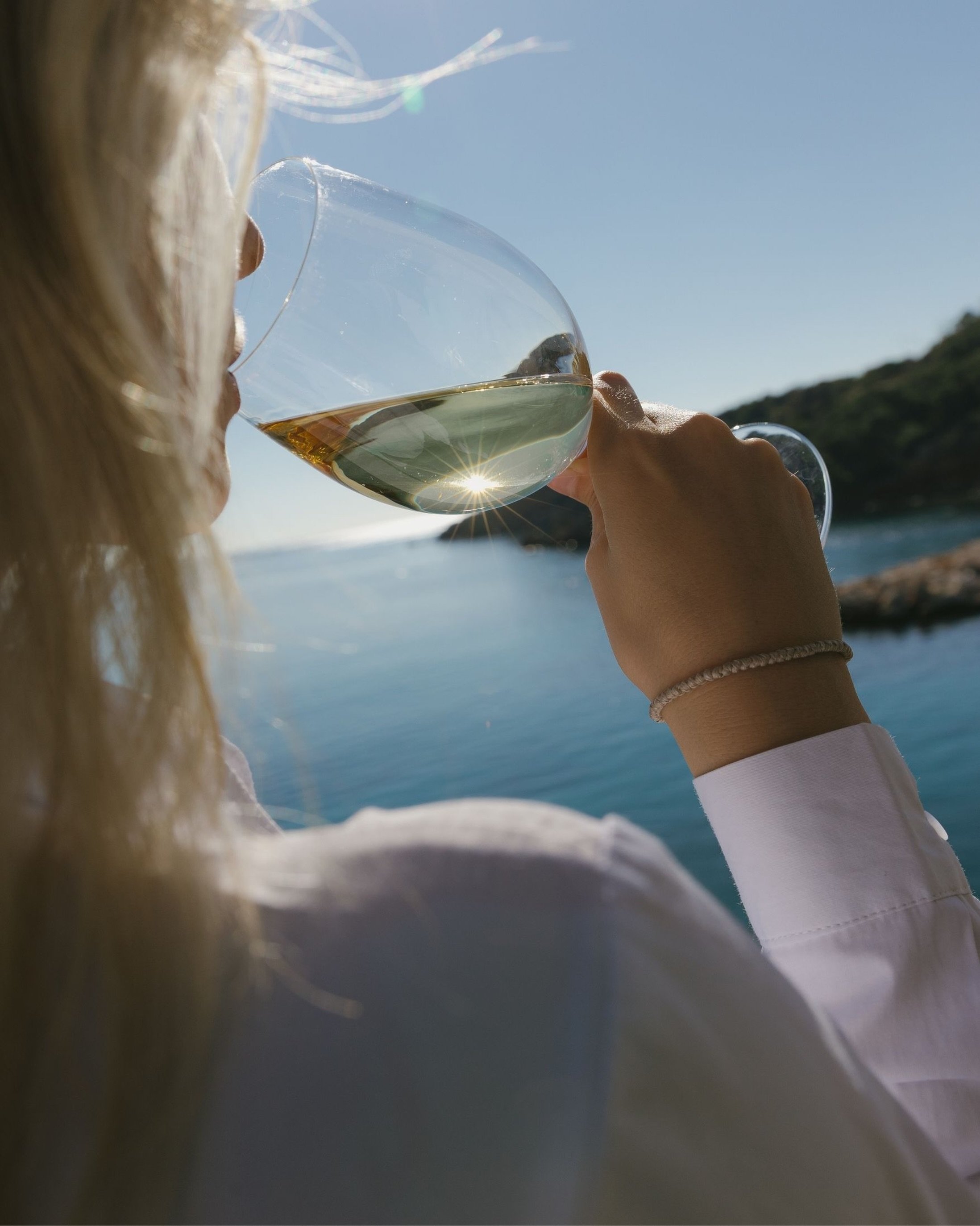 An invitation to slow down, sip &amp; savour by the sea!

#moorings #astirmarina