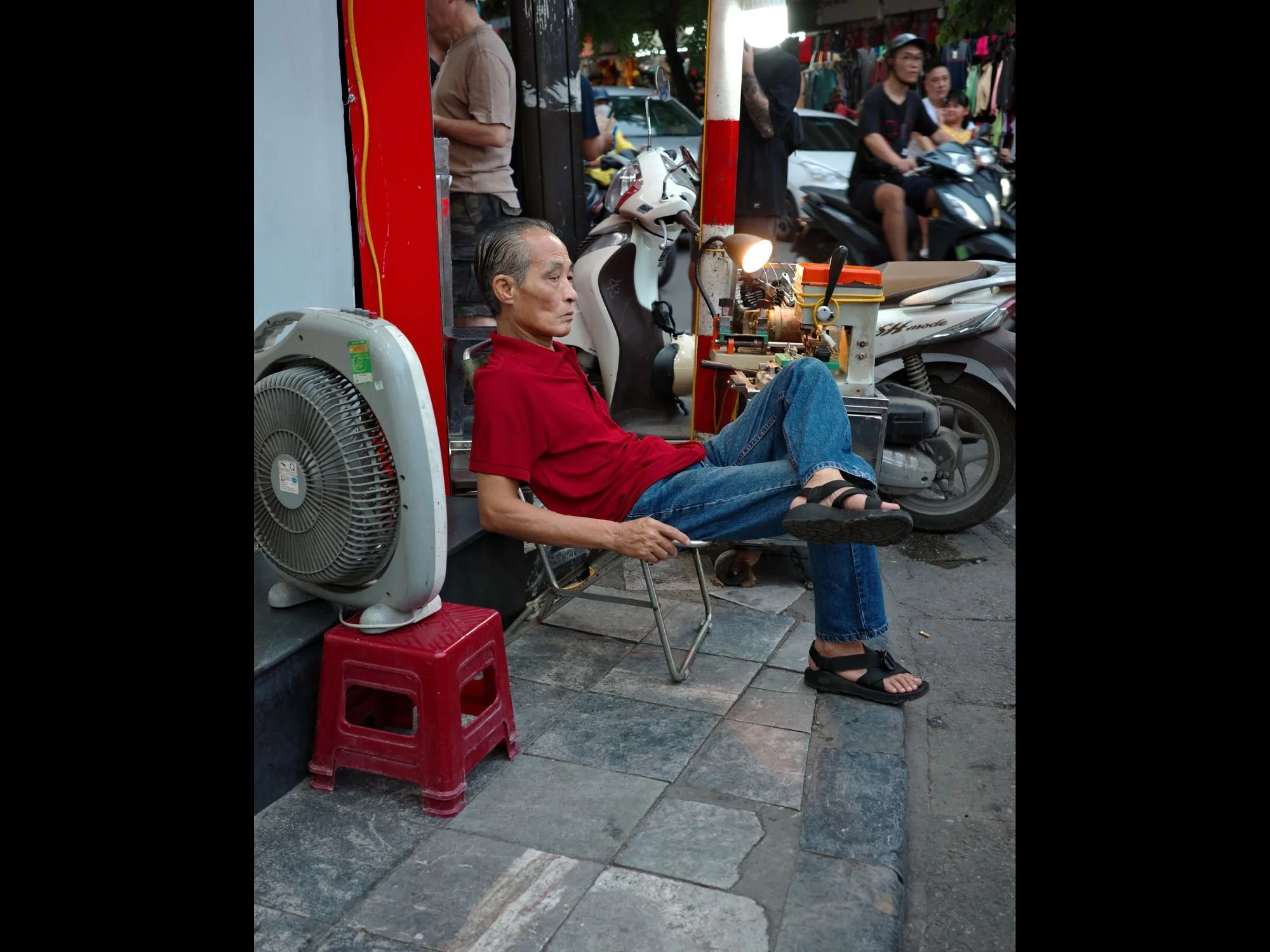 Man With Fan, Hanoi, 2025