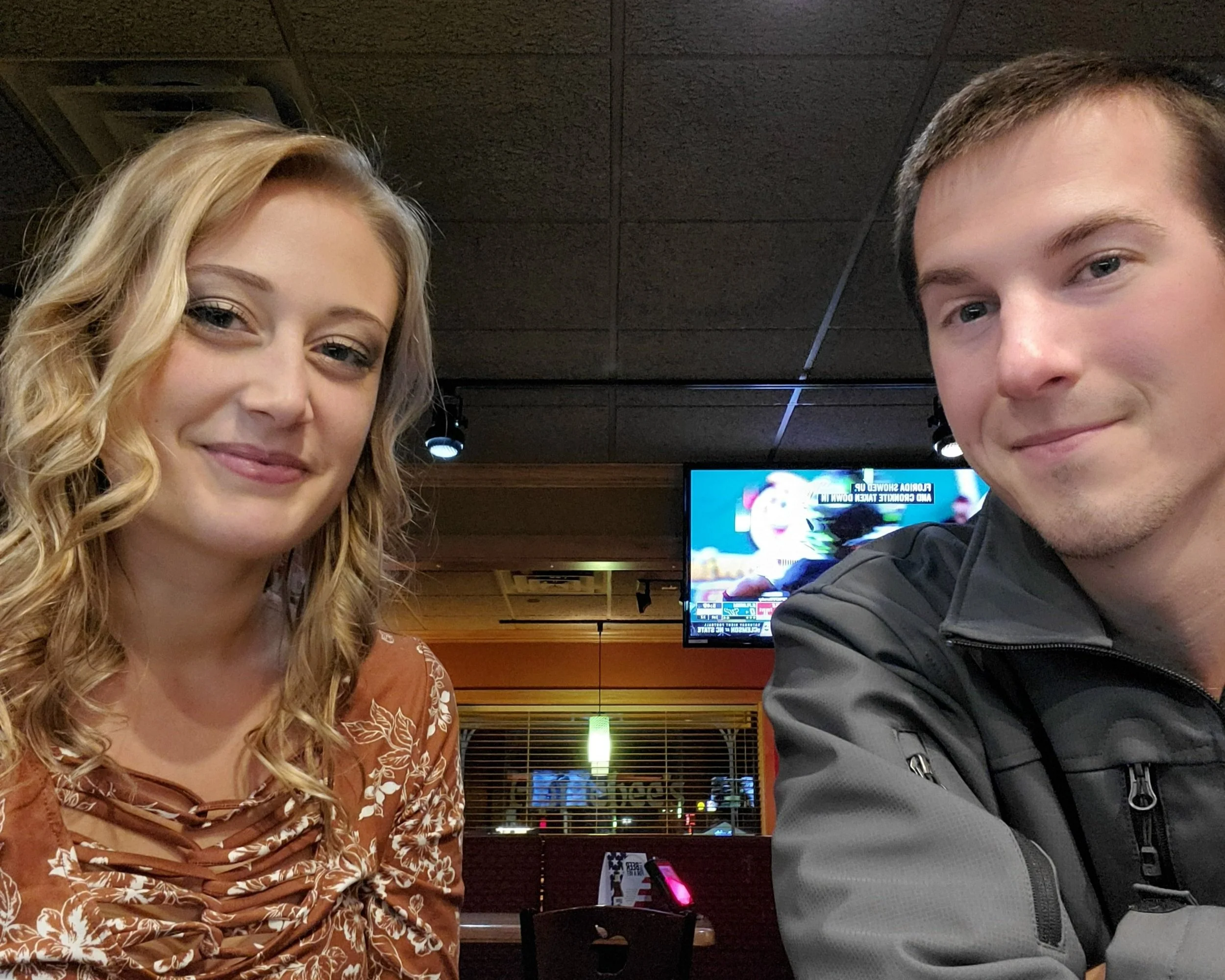Our Dollarbee's Love Story: Our Applebee's Era (Hello, Dollar Long Islands!)