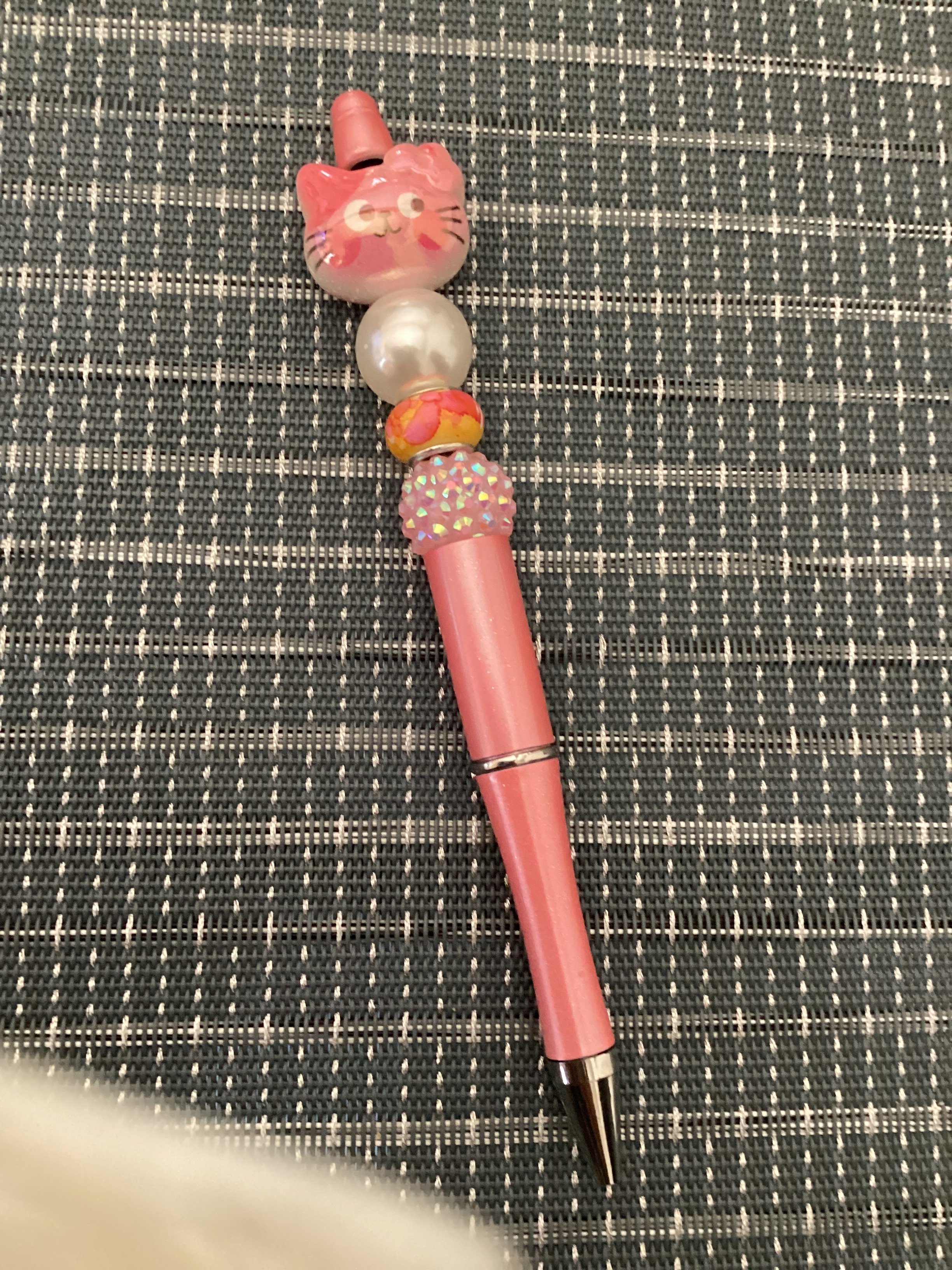 Cat head pens