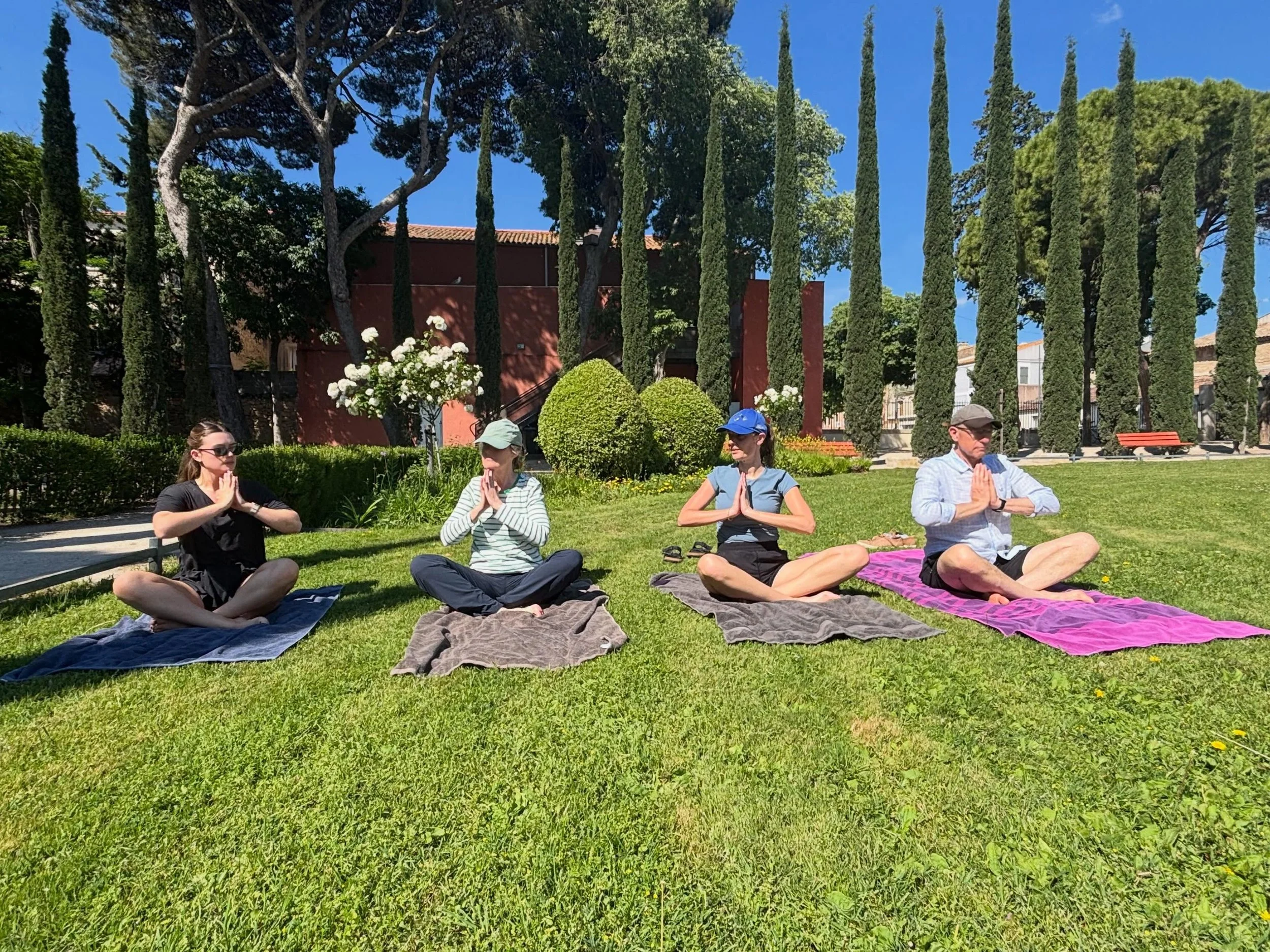 Family Pilates &amp; Pilatchi session in the park! ☀️🧘&zwj;♀️