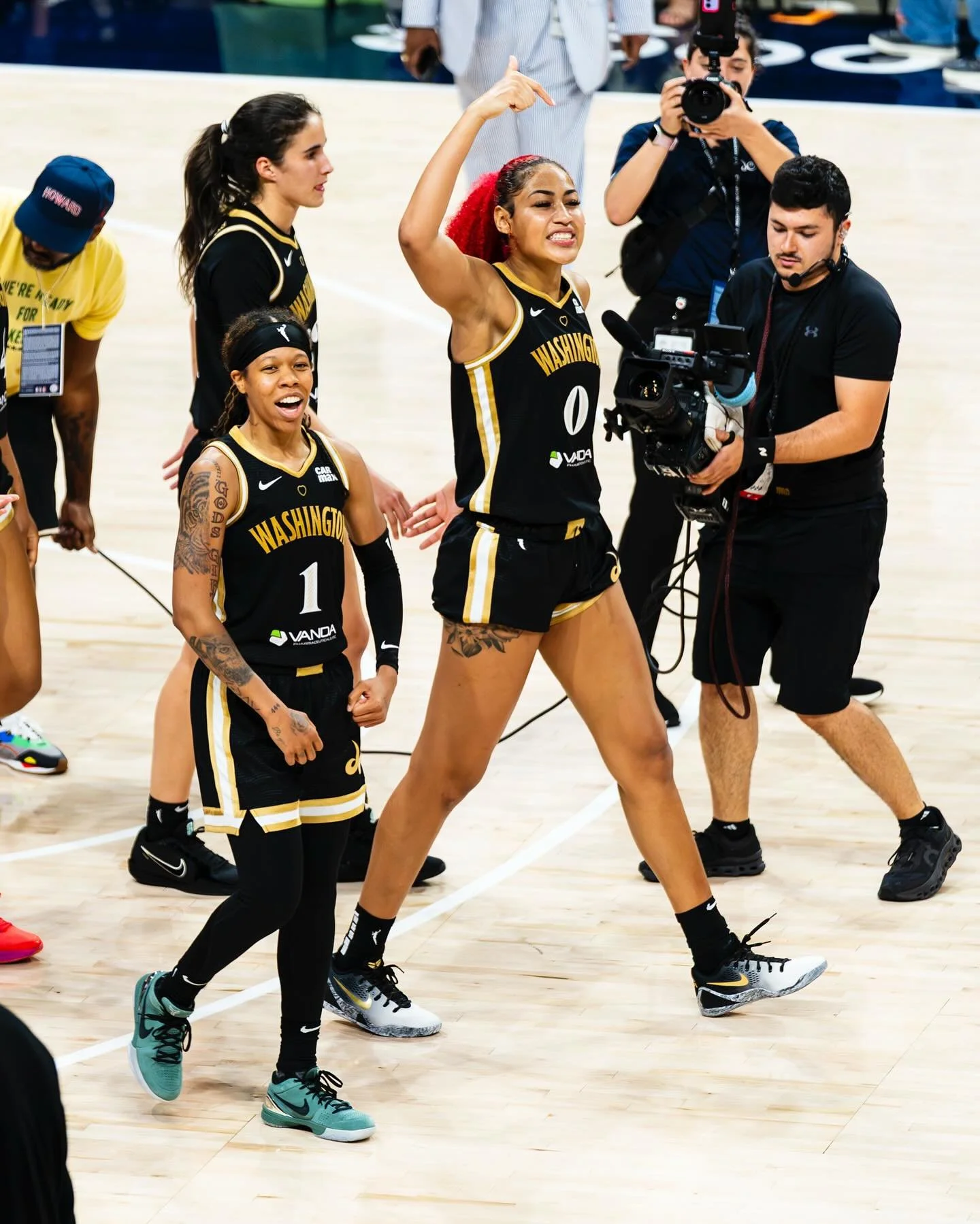 Mystics Shock League-Leading Lynx with 68&ndash;64 Comeback Win

The Mystics erased a 14-point deficit to hand the Minnesota Lynx just their second loss of the season, winning 68&ndash;64 Tuesday night at CareFirst Arena.

Shakira Austin led the char