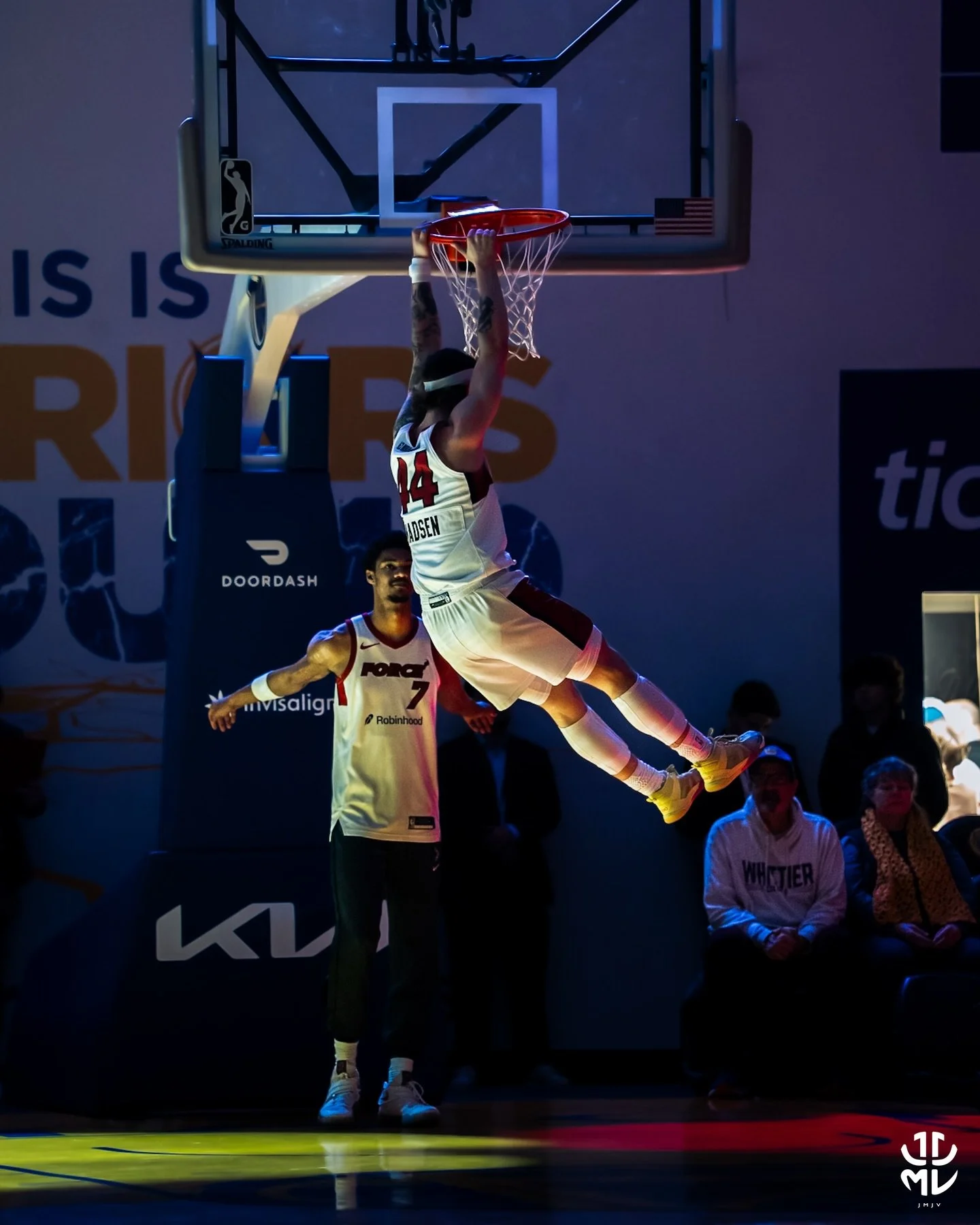 Sioux Falls secured a 117&ndash;103 victory over the Santa Cruz Warriors on January 24, dominating from the start. The Skyforce took an early lead in the first quarter and maintained control, making it tough for Santa Cruz to catch up. Jahmir Young t