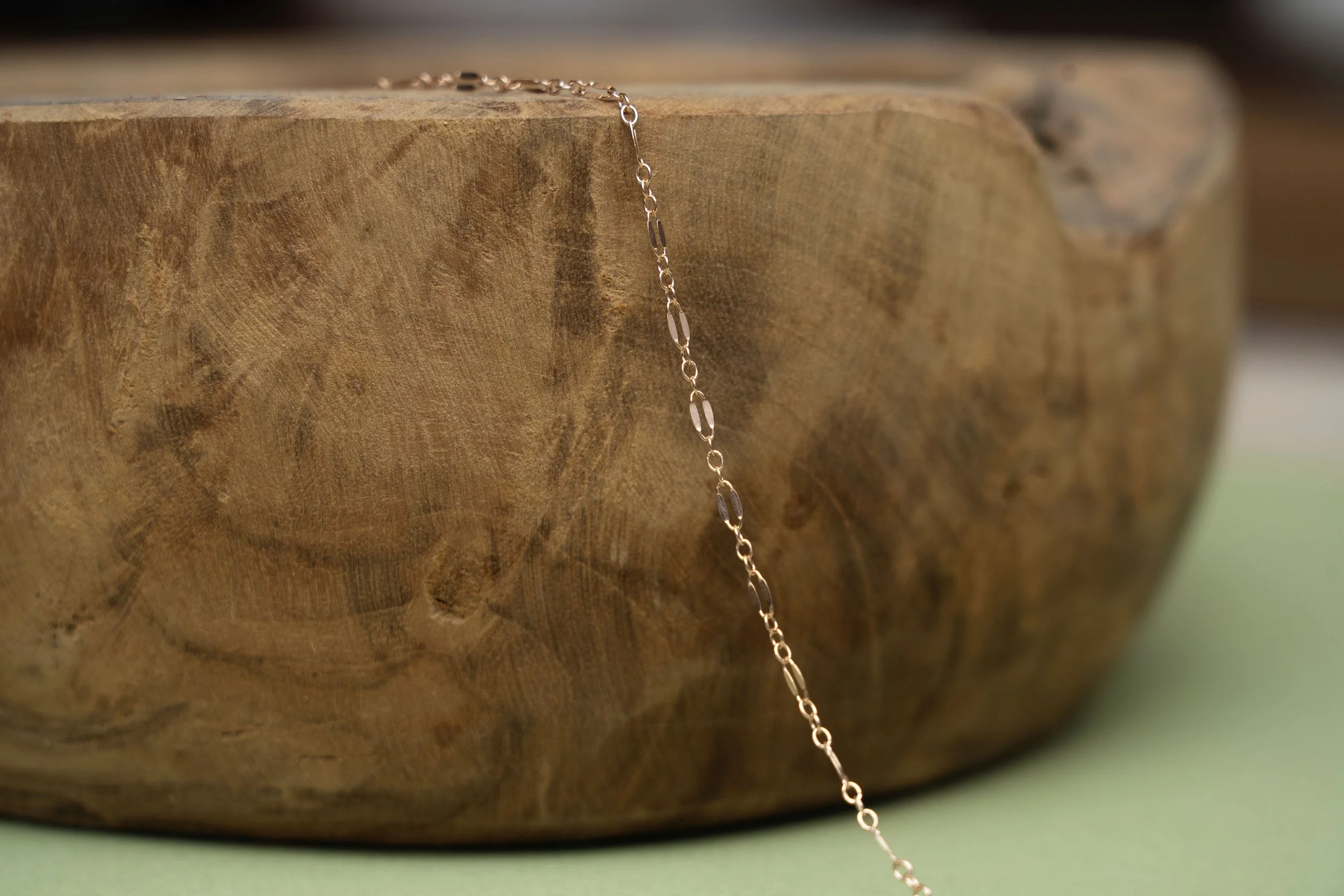 Linked by AEA chains168.jpg