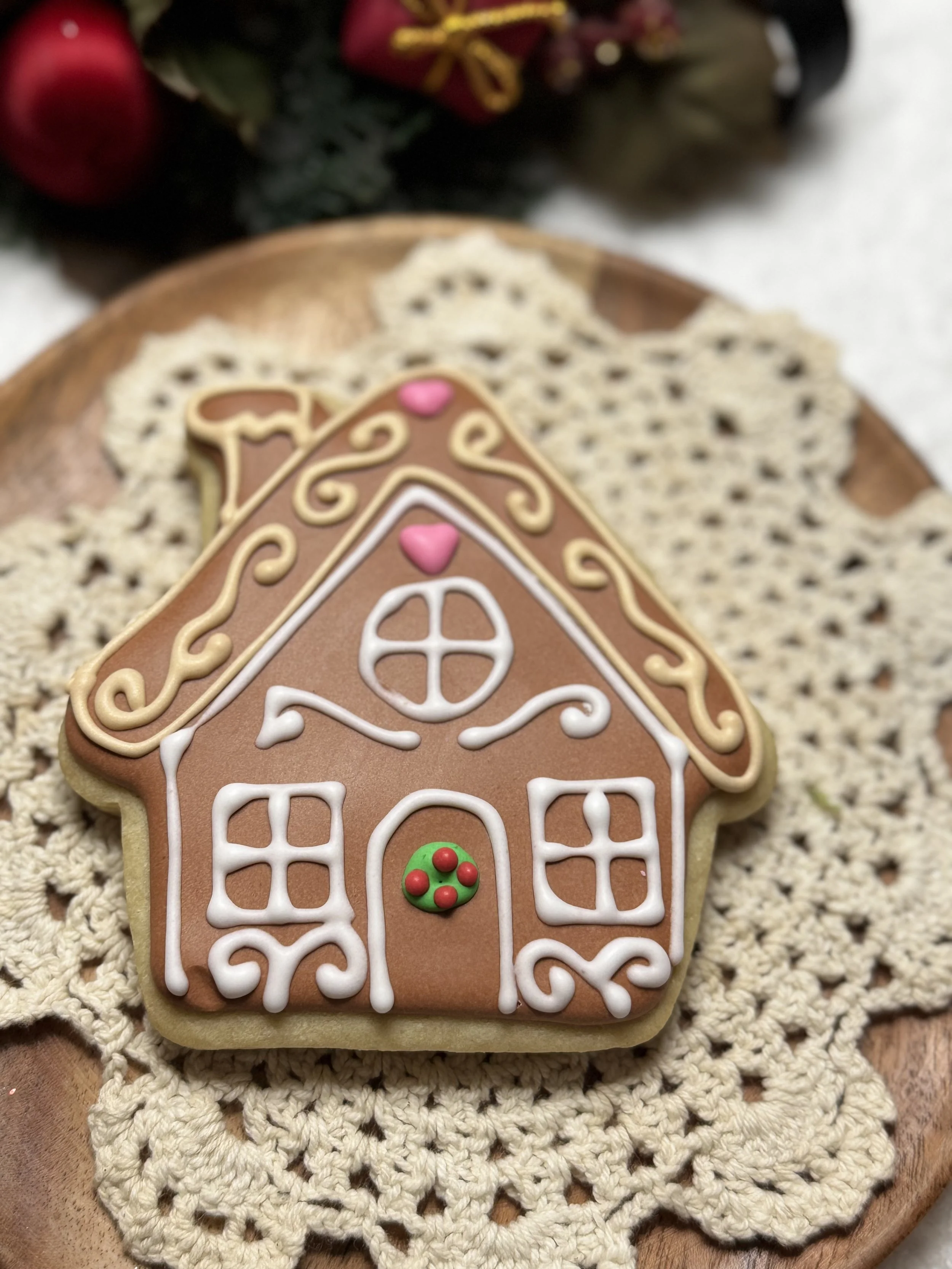 Gingerbread Cottage Sugar Cookie