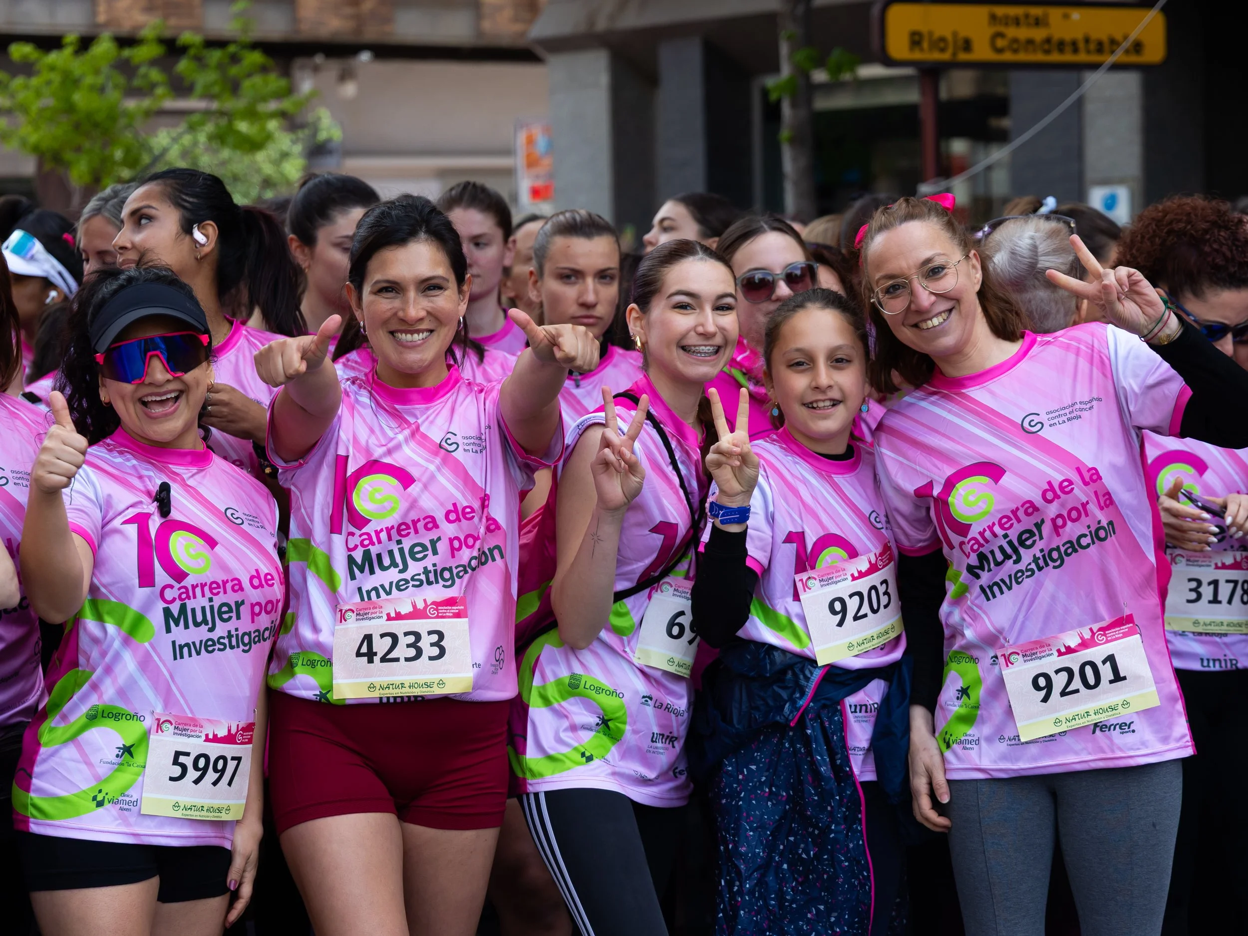 CARRERA MUJER - ANA MENDOZA 01.jpg