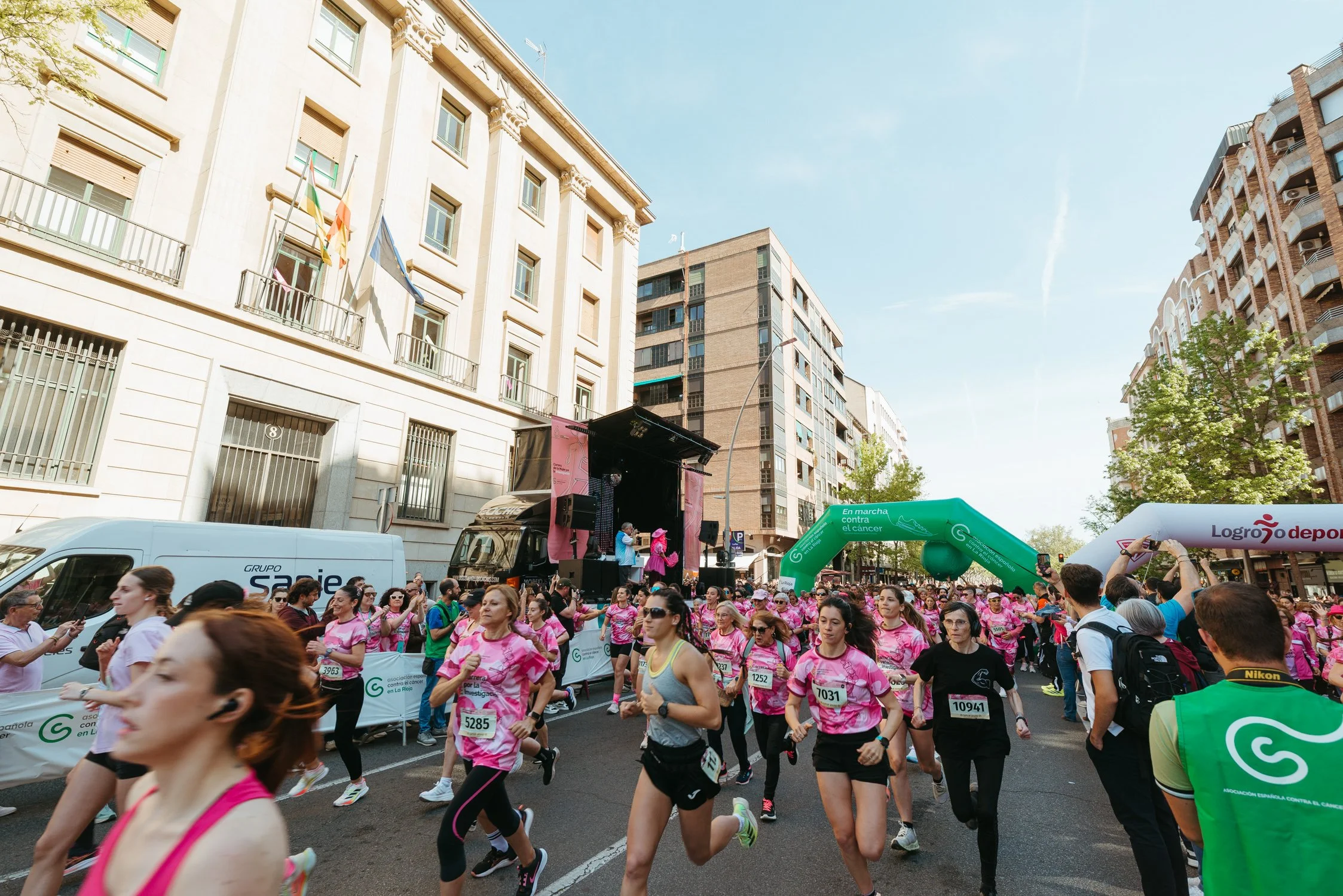 Carrera de la mujer 2026 - Enfoque Rioja - Salida-40.jpg