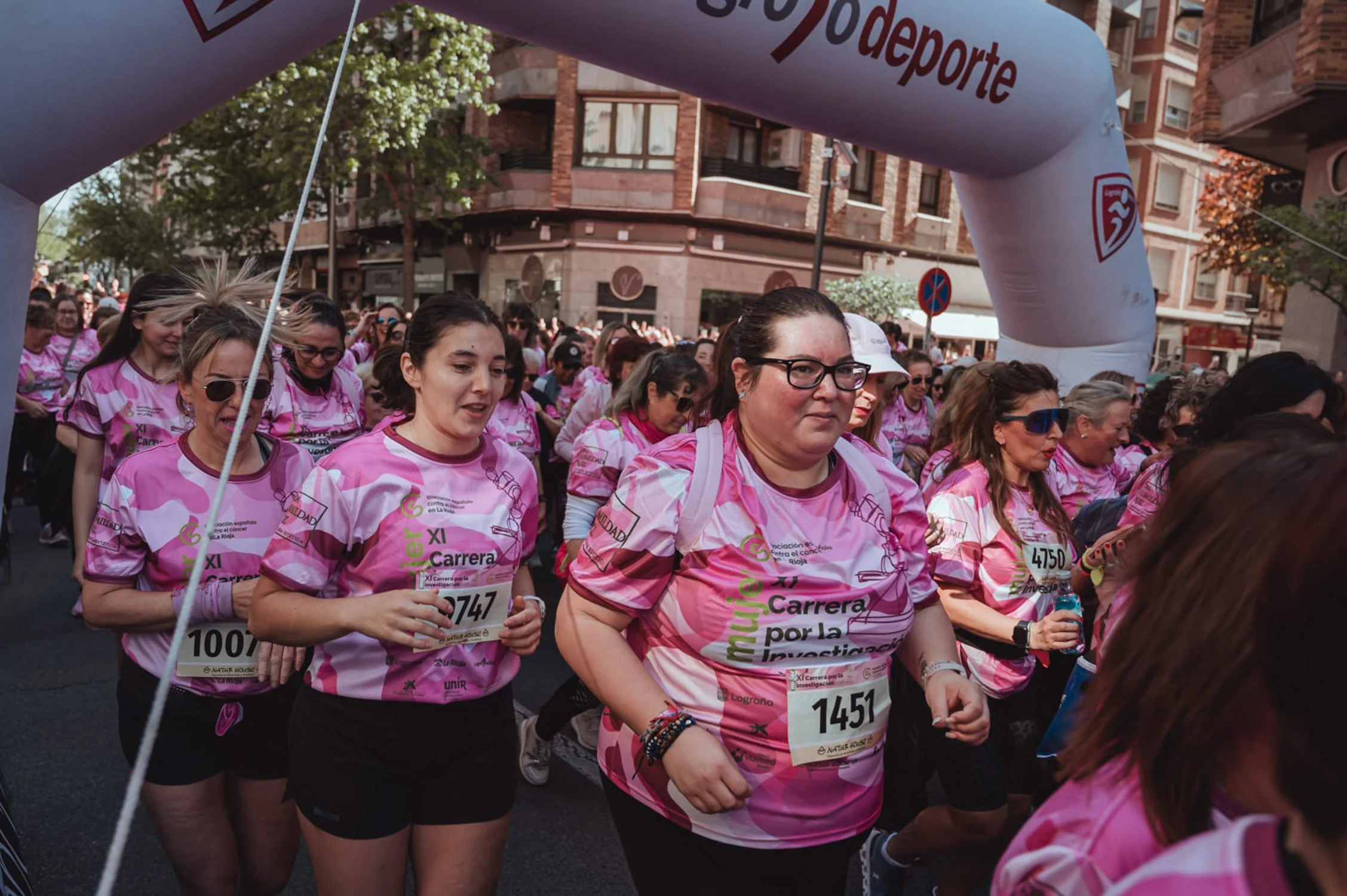 Carrera de la mujer 2026 - Enfoque Rioja - Salida-39.jpg