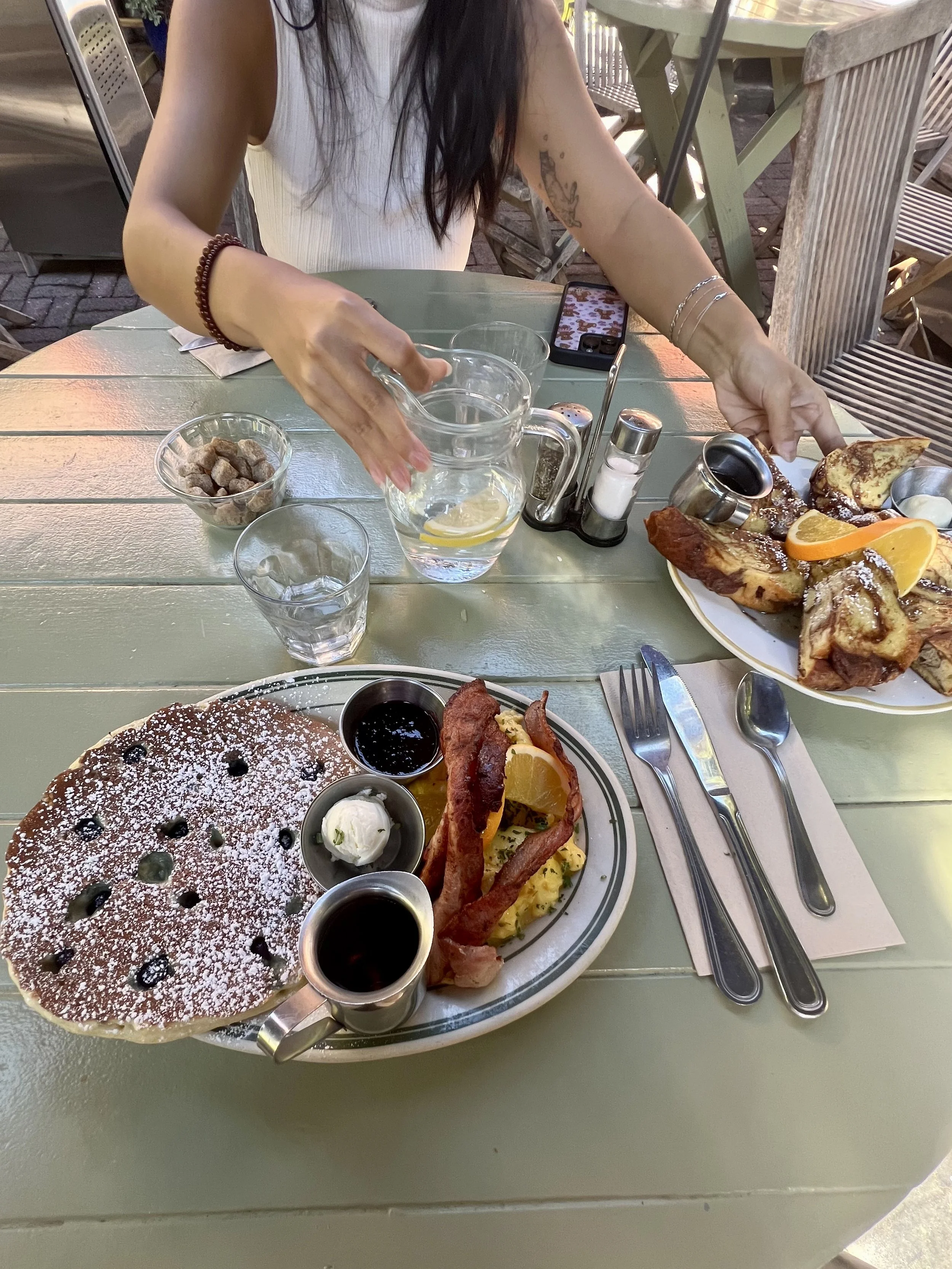 How to Plan Content That’ll Build Community