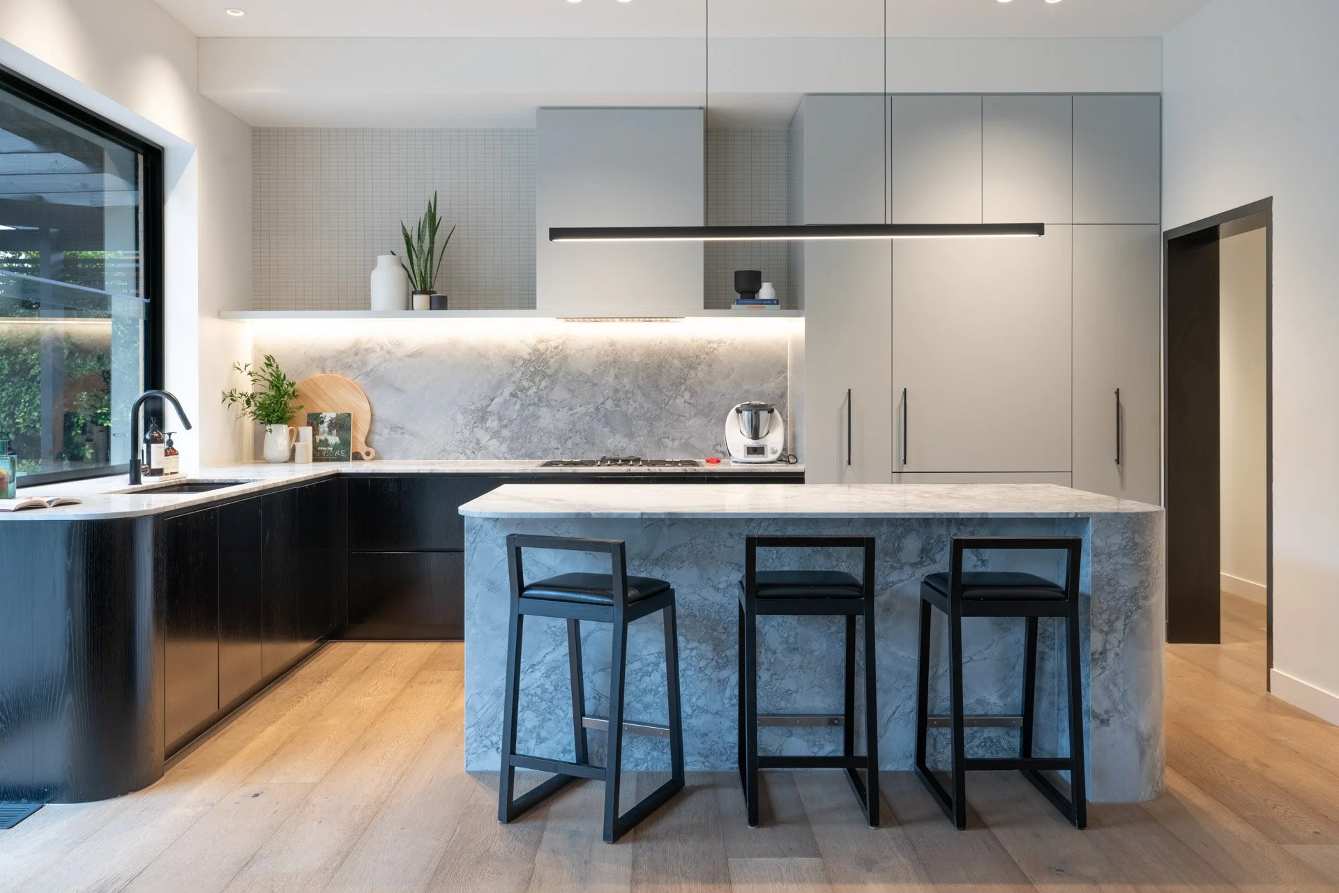 Propertylaine_Sample001_01.jpg