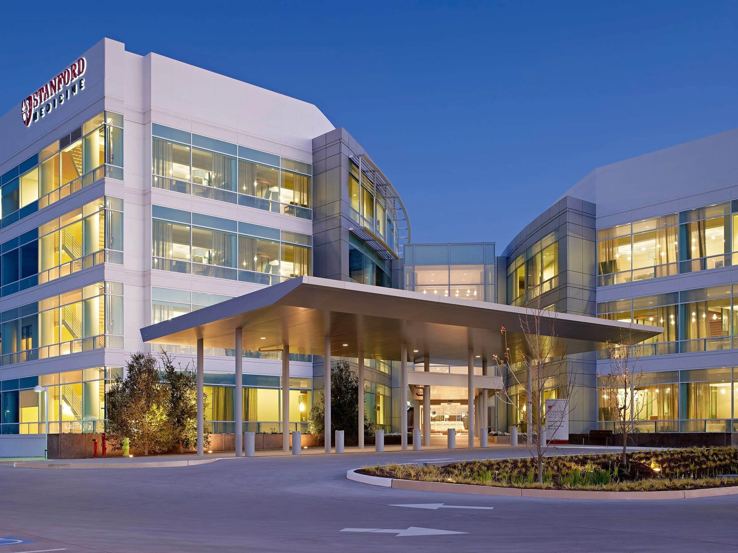PARADIGM Structural Engineers Stanford University Medical Center exterior.
