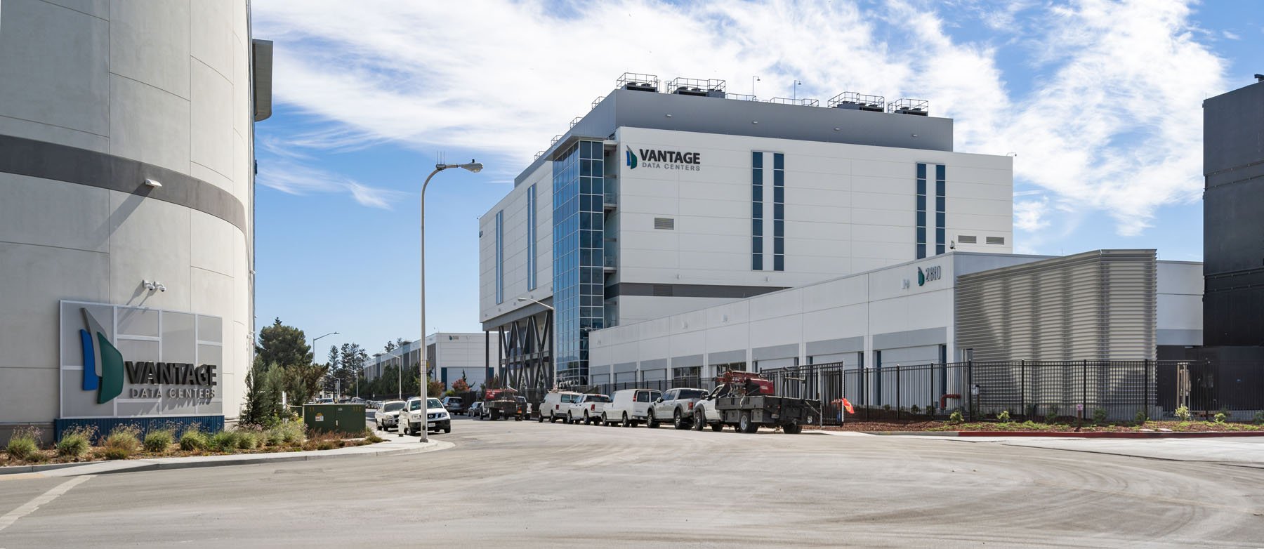PARADIGM Structural Engineers Vantage CA15 campus exterior.