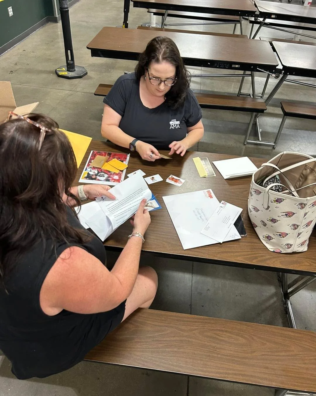 Our VP of Fundraising Ali Beatty and HoCo Tailgate Chair Sarah Fluke @alwaysafluke are still hard at work reaching out for Silent Auction items! We are so grateful for the gift cards and items received so far, please keep it coming! If you own a bus
