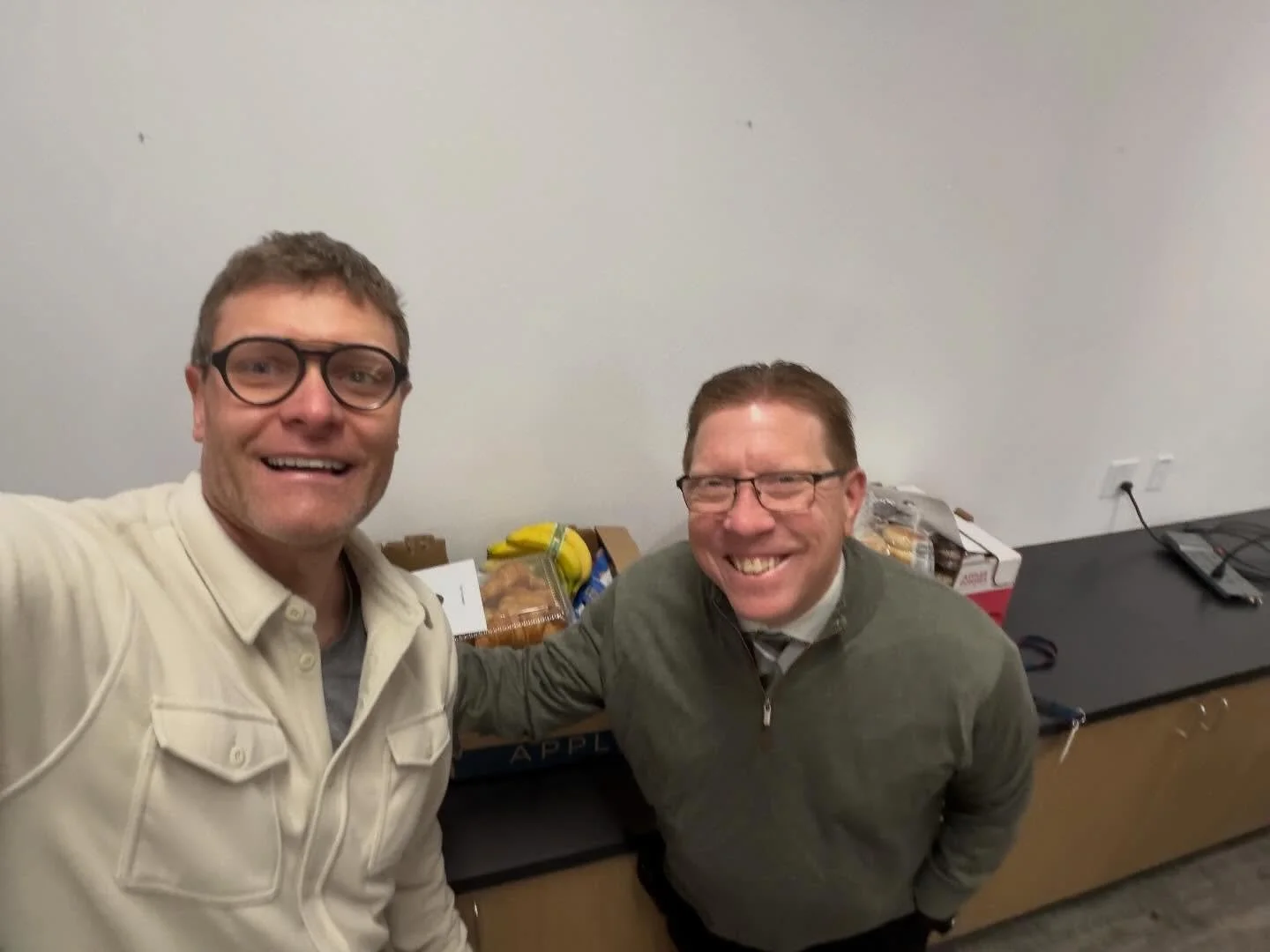 At least once a month, the VPC provides breakfast while our Sunnyslope Viking teachers are hard at work in an early morning meeting. They meet before WLC so they can still be available to ensure our kiddos get the support they need. Providing this br