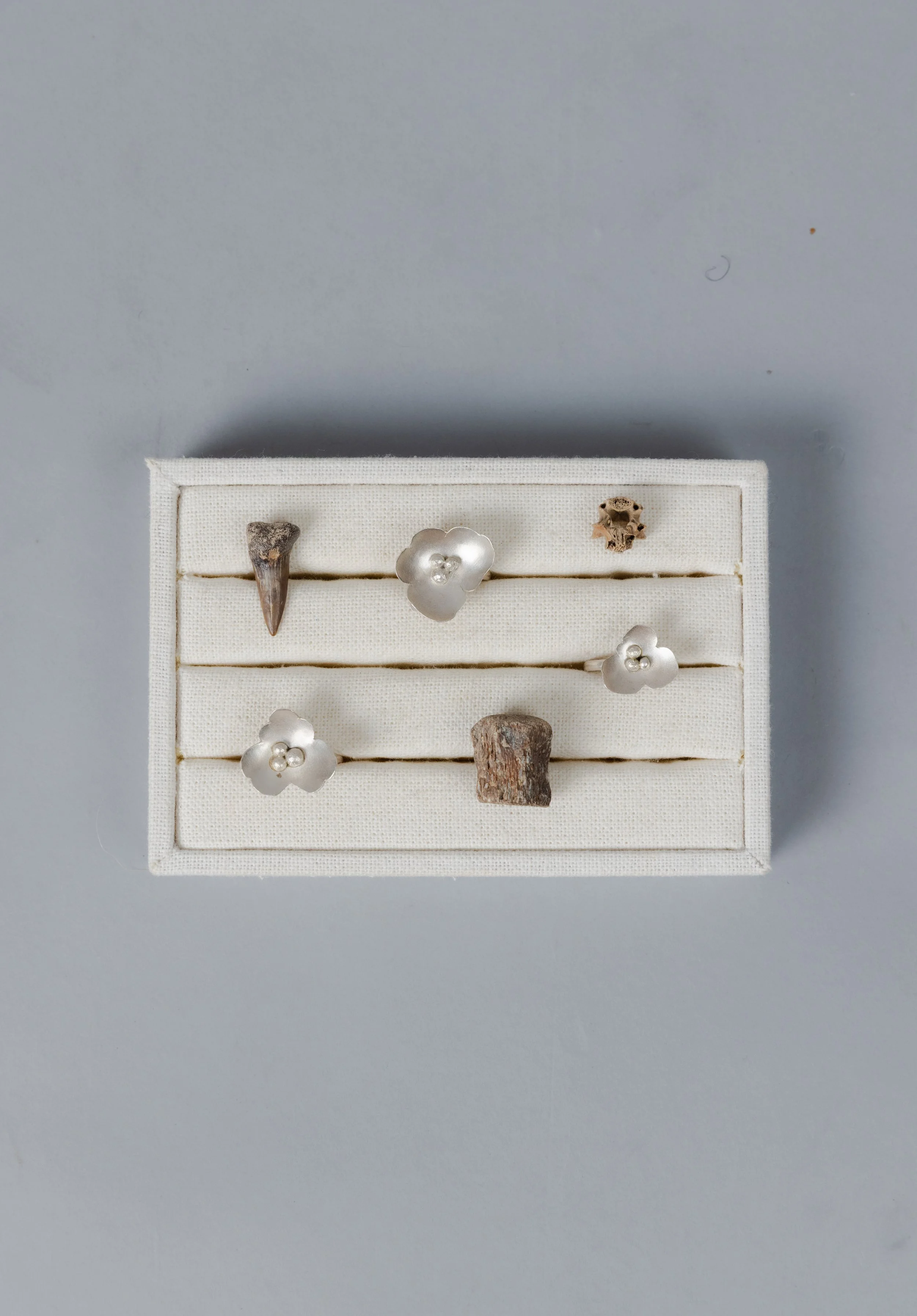 Flower Ring (SOLD OUT)