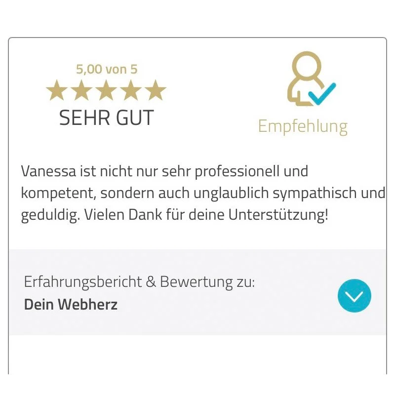 Eine Kundin beschreibt die Arbeit mit Dein Webherz als sehr positiv.