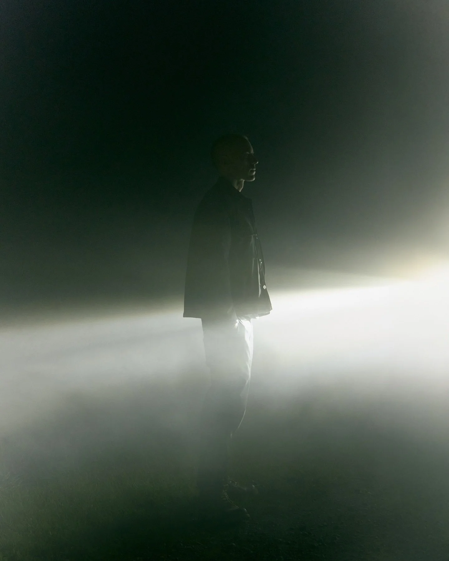 Suspended in time

📸: @arseniiv